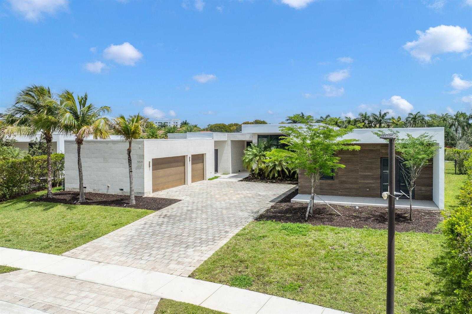 16539 N Botaniko Dr Drive Weston Florida United States, for Sale, residential, Radmila Mandel, Florida Sky Realty Group