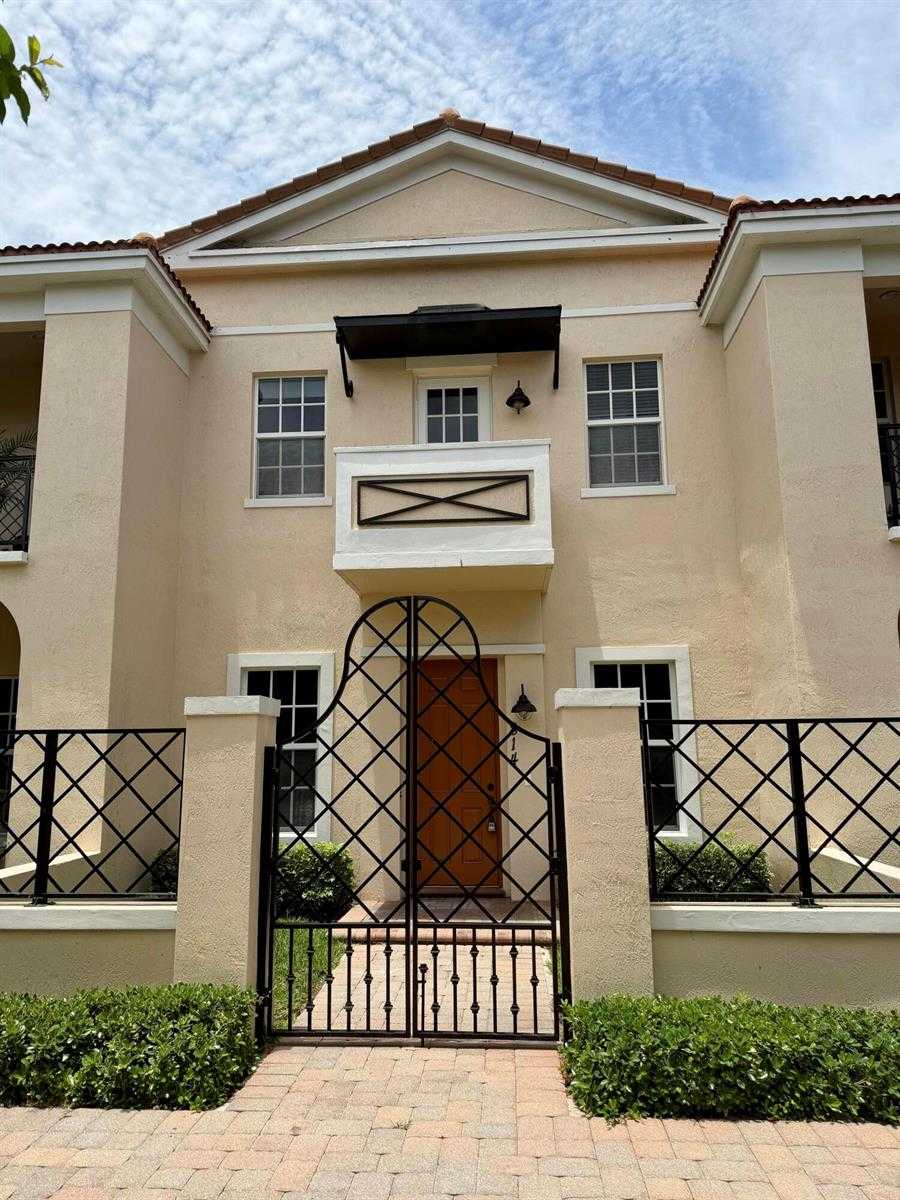 814 NW 82nd Place Boca Raton Florida United States, for Sale, residential, Pierre J Denis, Realty 100