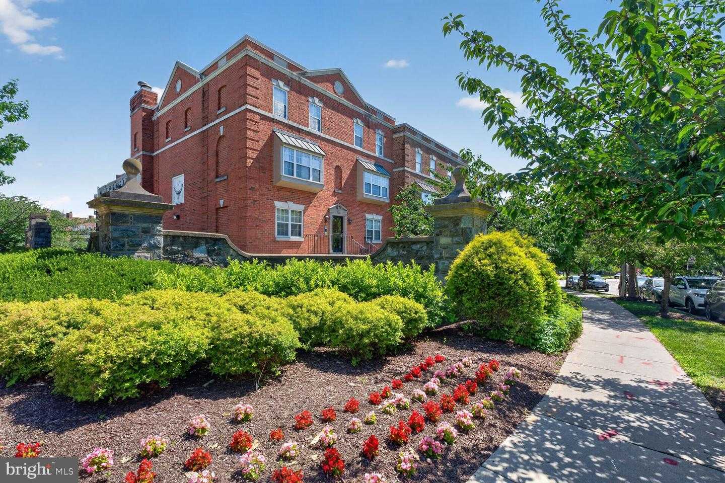 3800 PORTER STREET APT 302 Washington District Of Columbia United States, for Sale, residential, Zandra Jamison, Samson Properties