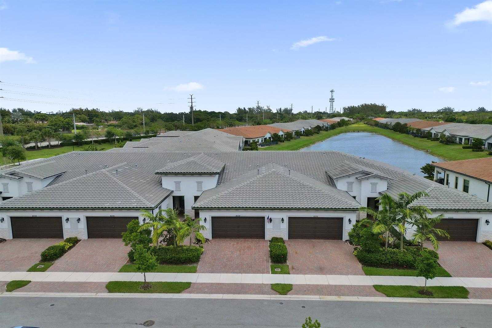 8334 W Blue Spring Drive APT 8334 Parkland Florida United States, for Sale, residential, Pierre J Denis, Realty 100