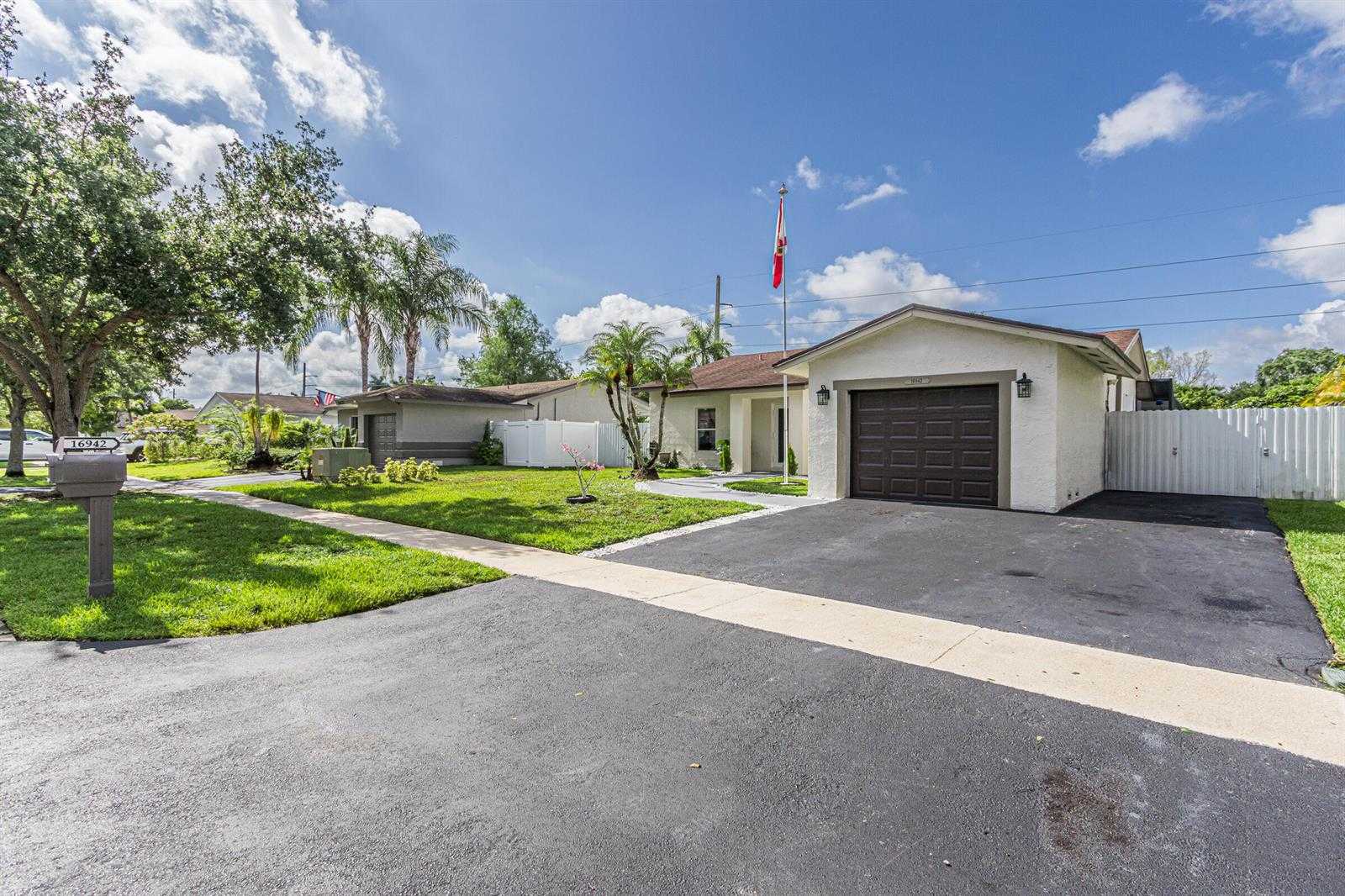 16942 SW 5th Way Weston Florida United States, for Sale, residential, Radmila Mandel, Florida Sky Realty Group