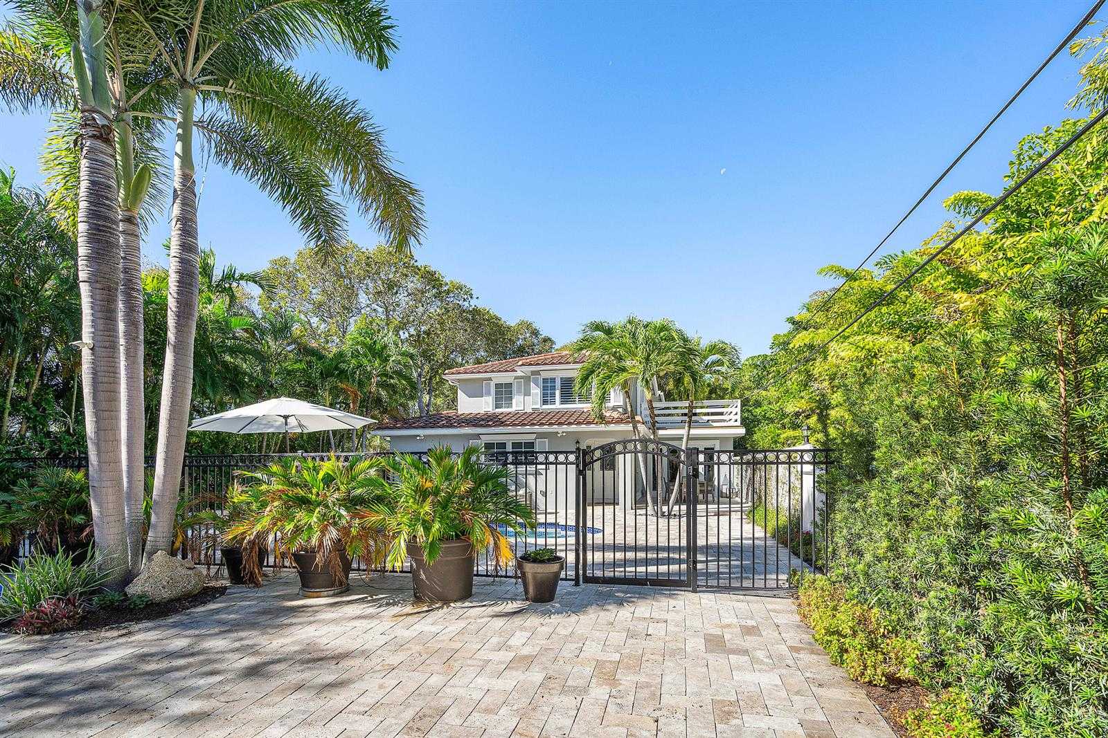 820 Palm Trail Delray Beach Florida United States, for Rent, residential,  , Phoenix Realtors LLC