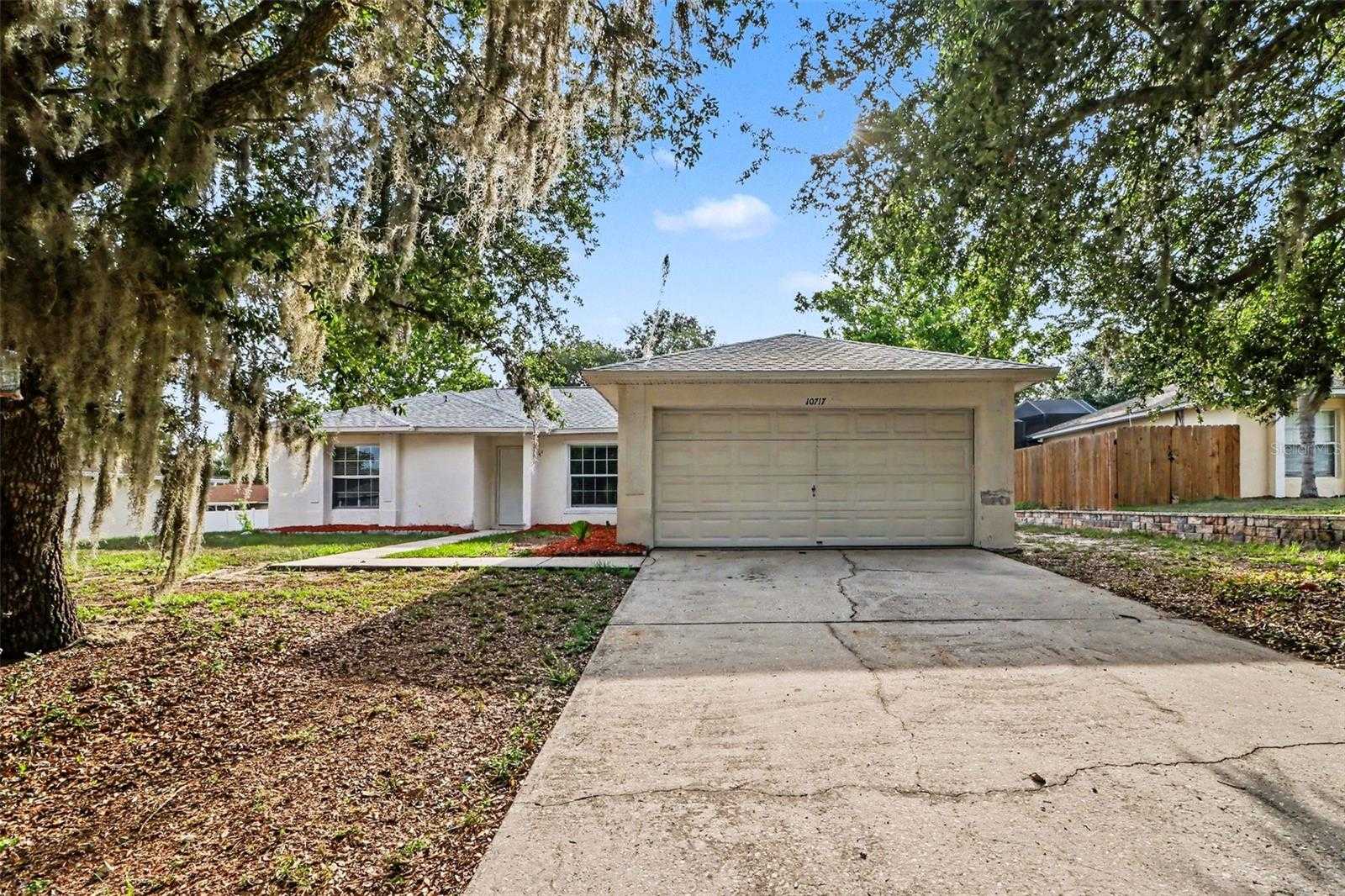 10717 SIENA DRIVE Clermont Florida United States, for Sale, residential, Zaira Mejia, Spaces & Styles Group