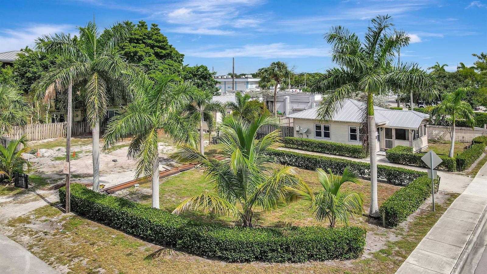 11 SW 11th Avenue Fort Lauderdale Florida United States, for Sale, commercial,  , Phoenix Realtors LLC