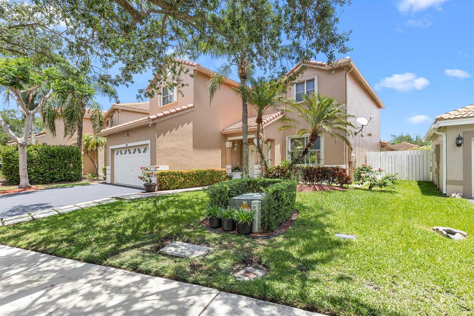 907 Stanton Drive Weston Florida United States, for Sale, residential, Radmila Mandel, Florida Sky Realty Group