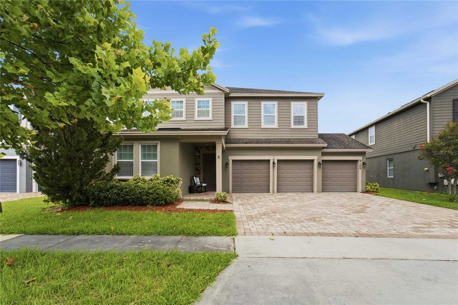 9124 MERLON DRIVE Winter Garden Florida United States, for Sale, residential, Zaira Mejia, Spaces & Styles Group