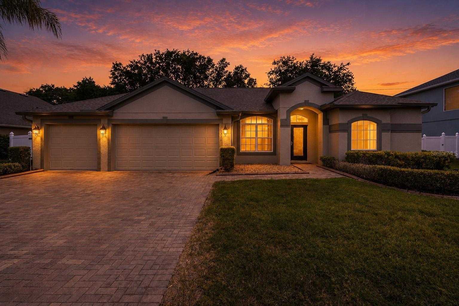 15336 FIRELIGHT DRIVE Winter Garden Florida United States, for Sale, residential, Zaira Mejia, Spaces & Styles Group
