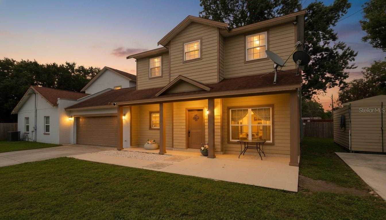 402 E MAPLE STREET Winter Garden Florida United States, for Sale, residential, Zaira Mejia, Spaces & Styles Group