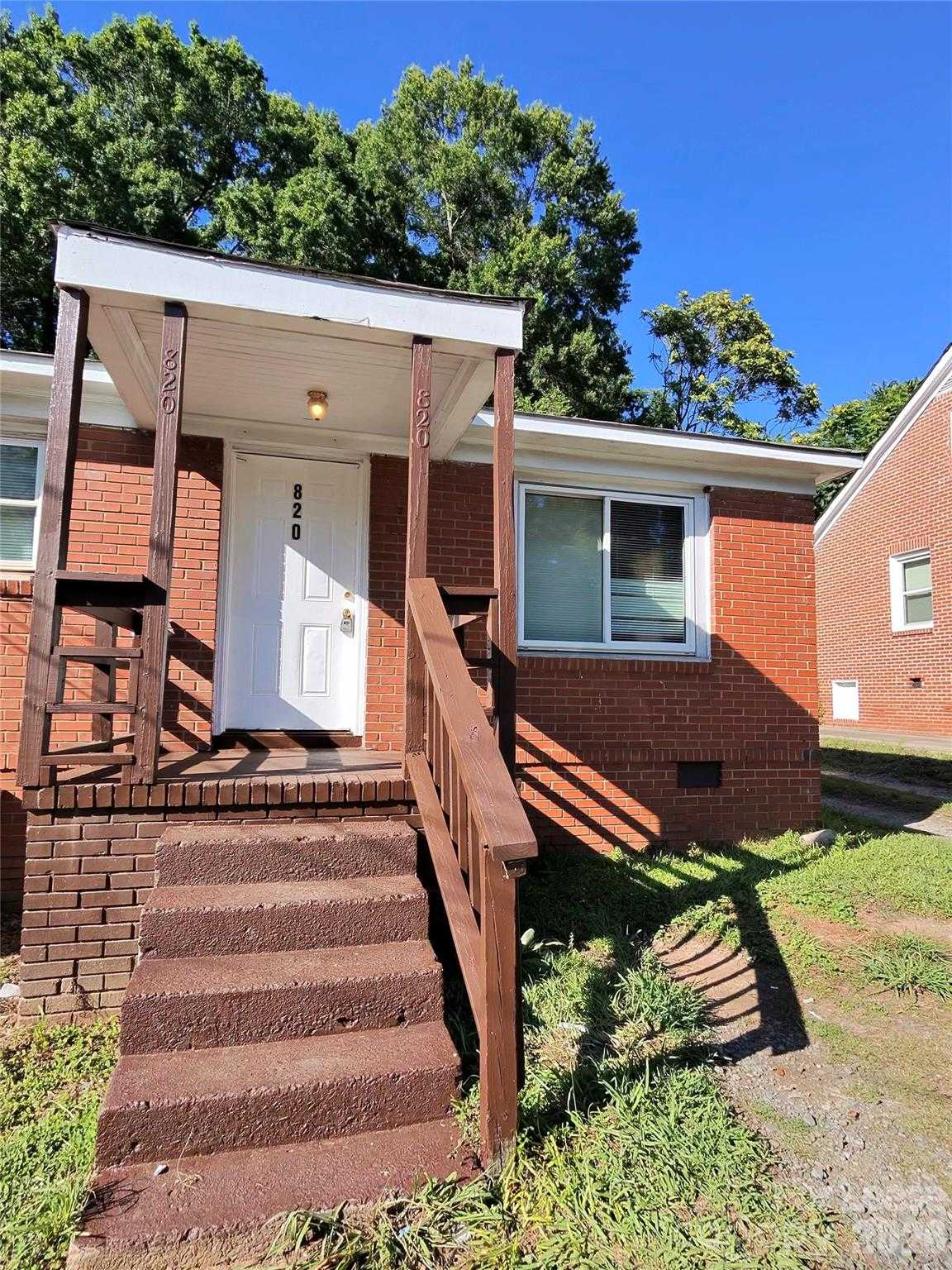 820 West Boulevard Charlotte North Carolina United States, for Rent, residential, Kristen Haynes, New Home Buyers Brokers / Realty Pros