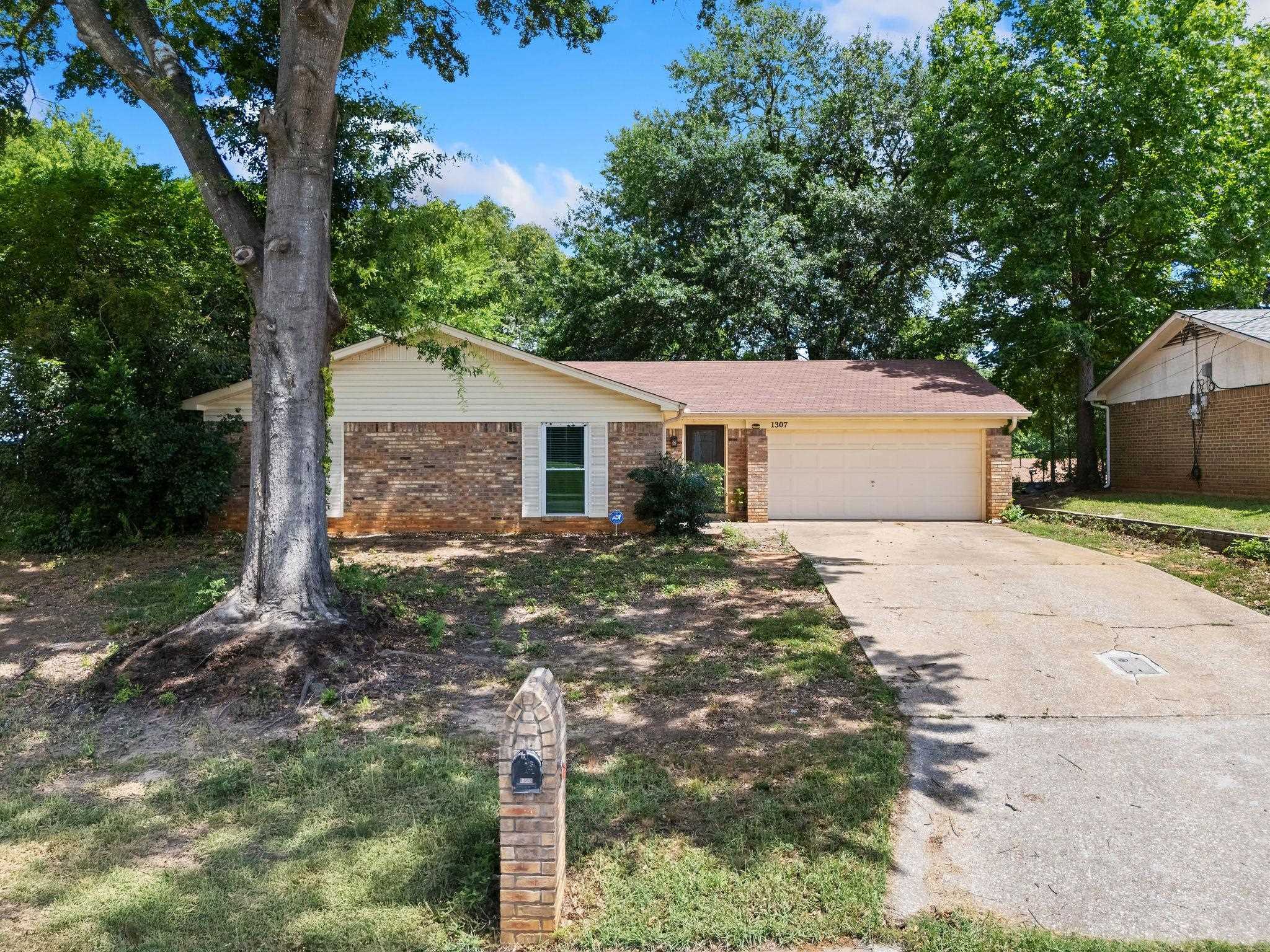 1307 Regina ST Longview Texas United States, for Sale, residential,  , Drake Chapman Real Estate, Brokerage