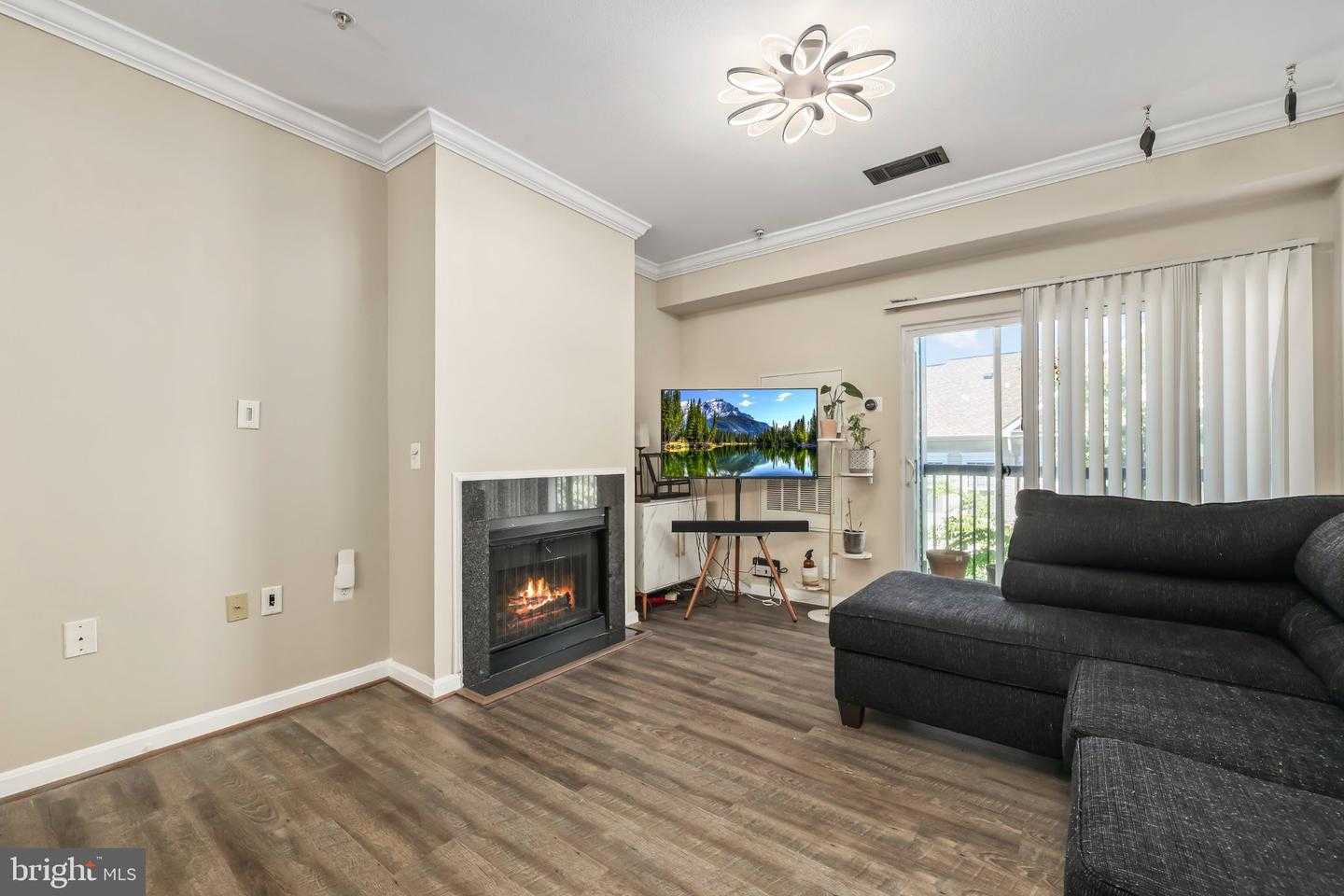 11397 ARISTOTLE DRIVE APT 11-409 Fairfax Virginia United States, for Sale, residential, Kamalia  Emerson, Samson Properties