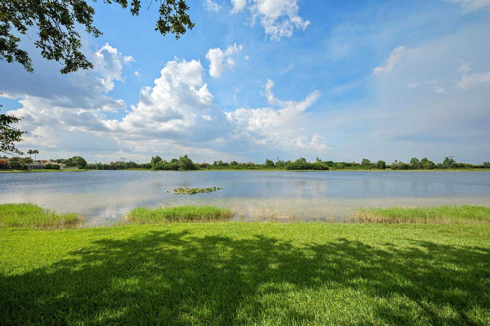 804 Heritage Drive Weston Florida United States, for Sale, residential, Radmila Mandel, Florida Sky Realty Group