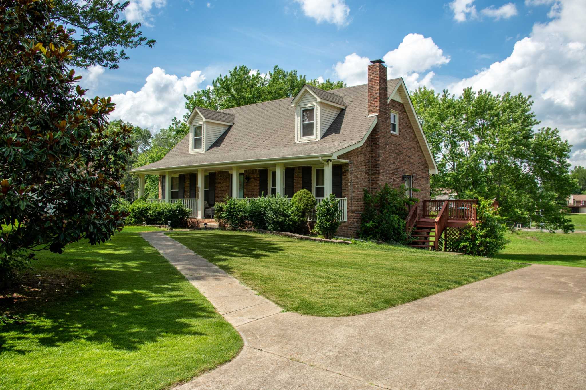 3057 Williamsburg Rd Clarksville Tennessee United States, for Sale, residential, Rebekah  Sprabary, Sweet Home Realty & Property Management