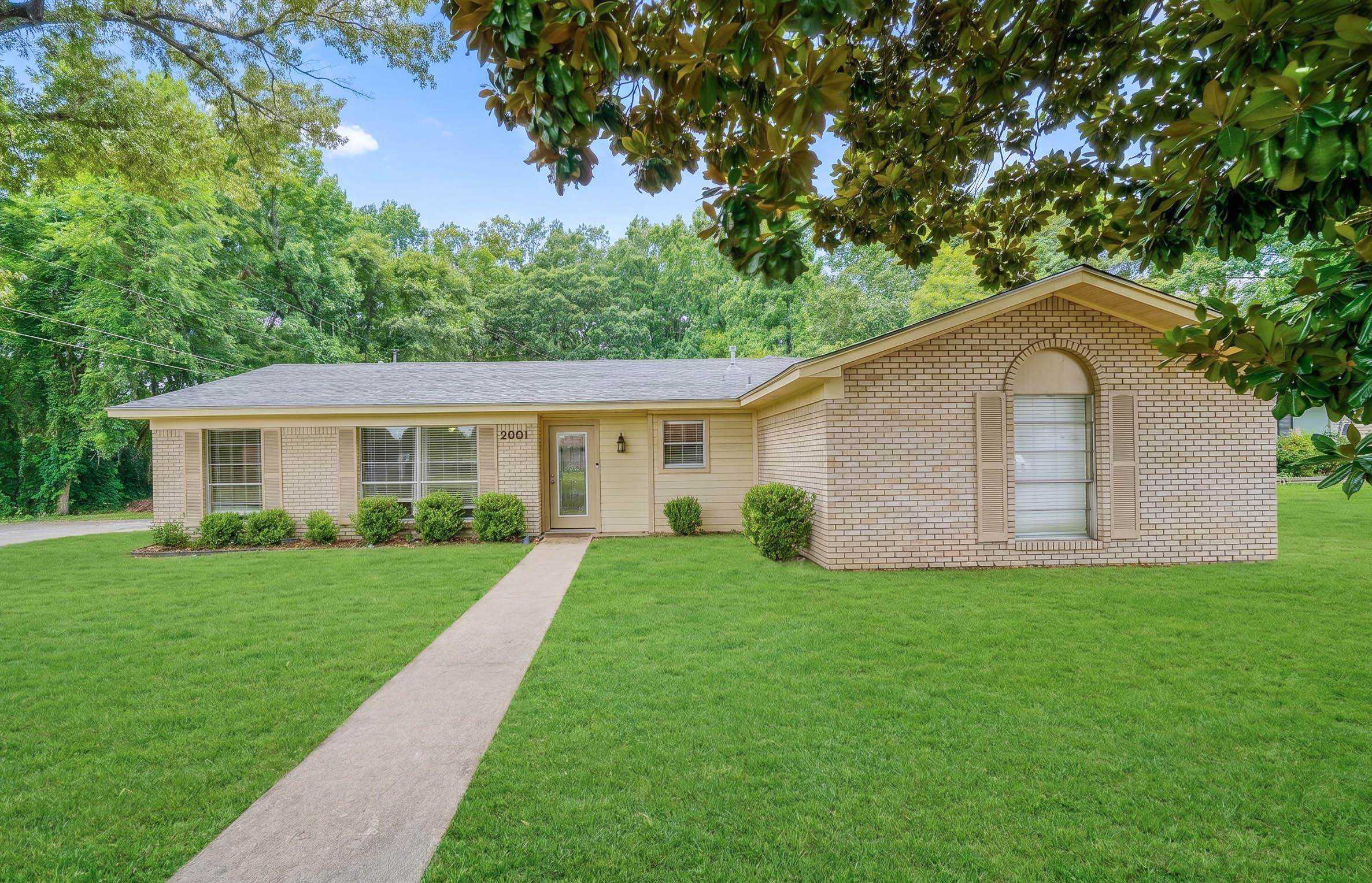 2801 Sherwood Dr Longview Texas United States, for Sale, residential,  , Drake Chapman Real Estate, Brokerage