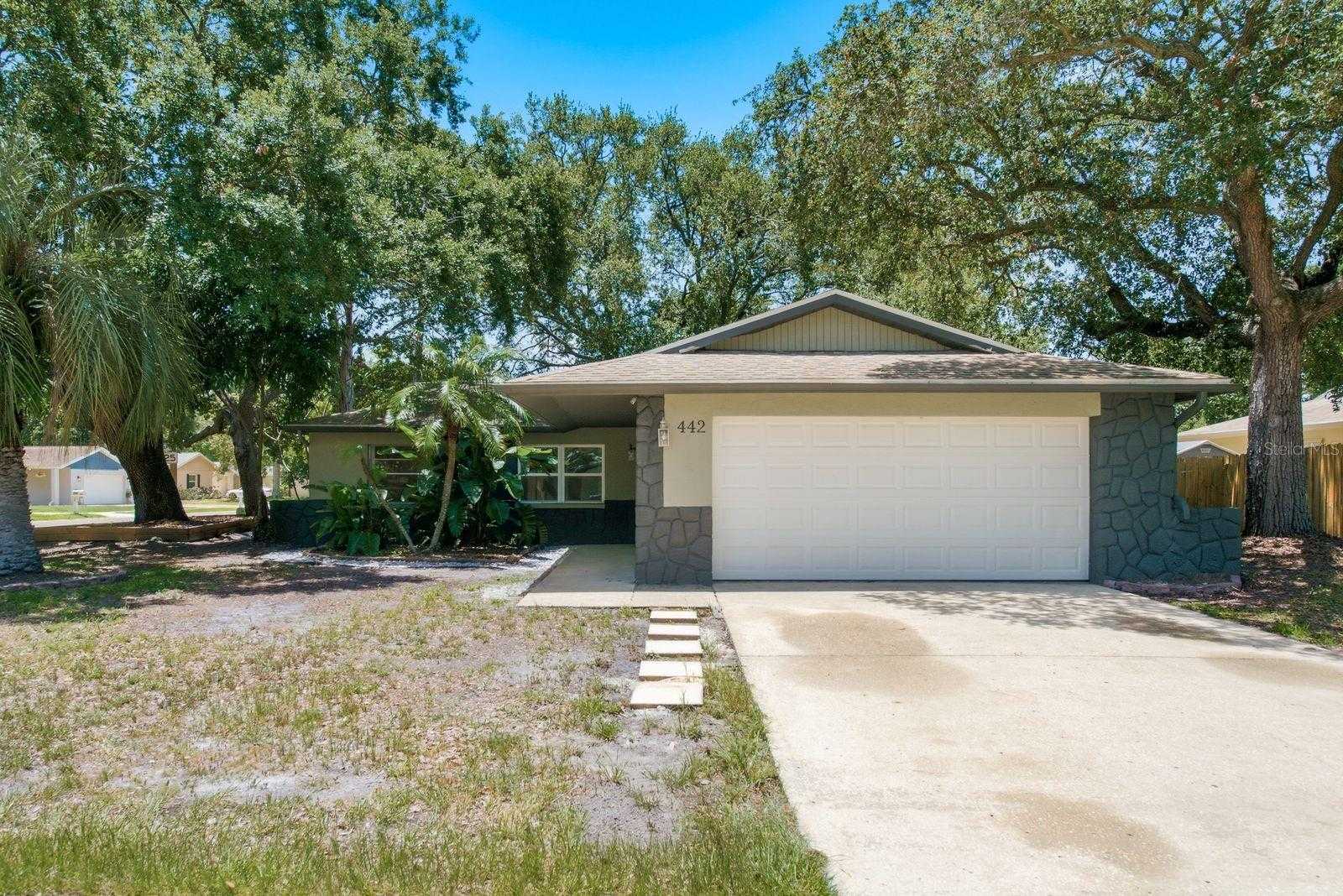 442 EVERGREEN DRIVE Oldsmar Florida United States, for Sale, residential, Tony Quevedo , Kokopelli Real Estate