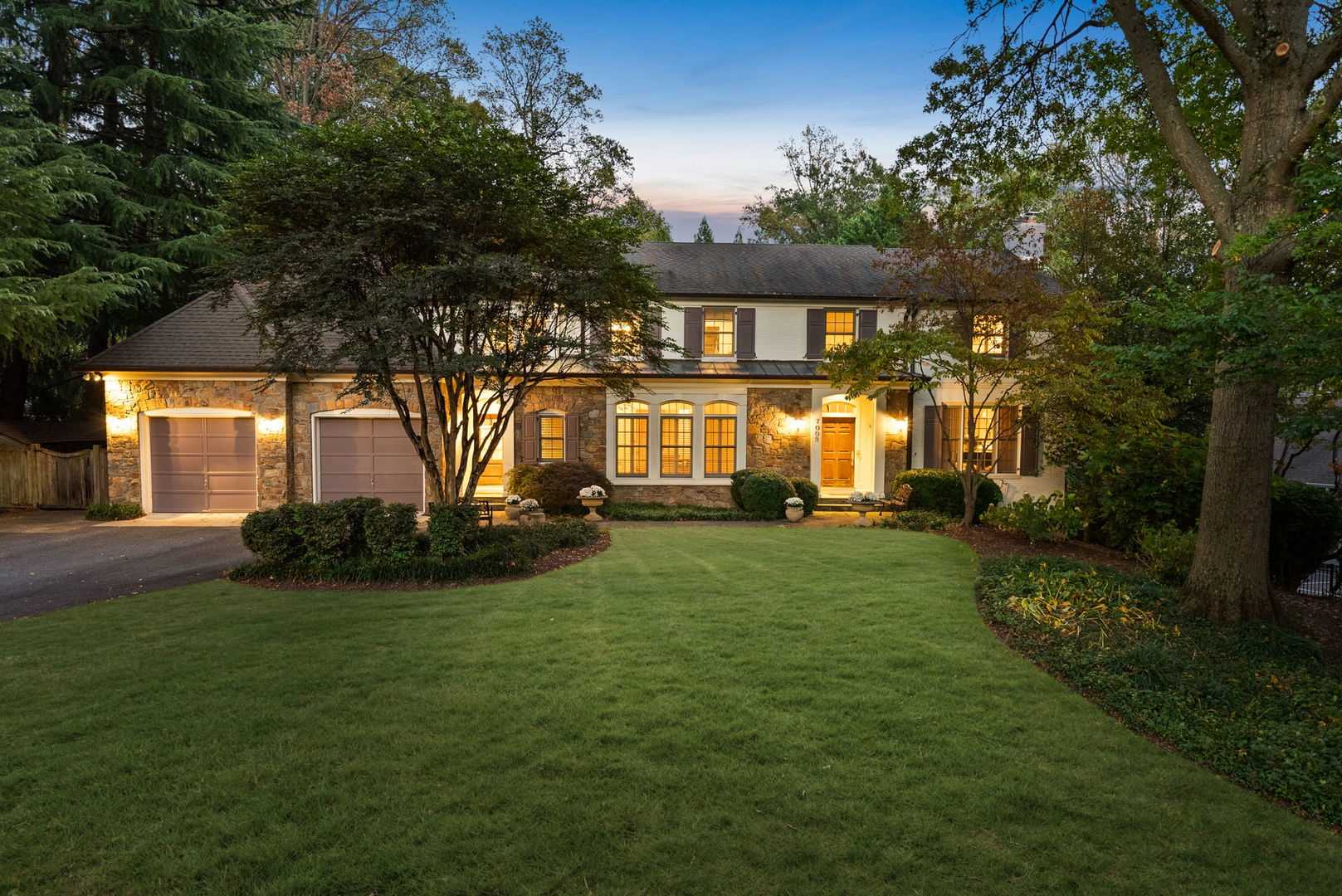 7009 Loch Lomond Drive Bethesda Maryland United States, for Sale, residential, Annette Wagner, Centurion Properties Inc