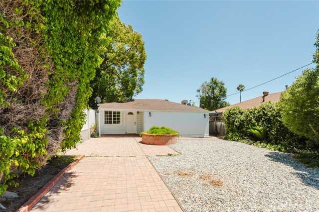 4334 Pennsylvania Avenue La Crescenta California United States, for Sale, residential, Seta Rostomian, Berkshire Hathaway HomeService Crest Real Estate