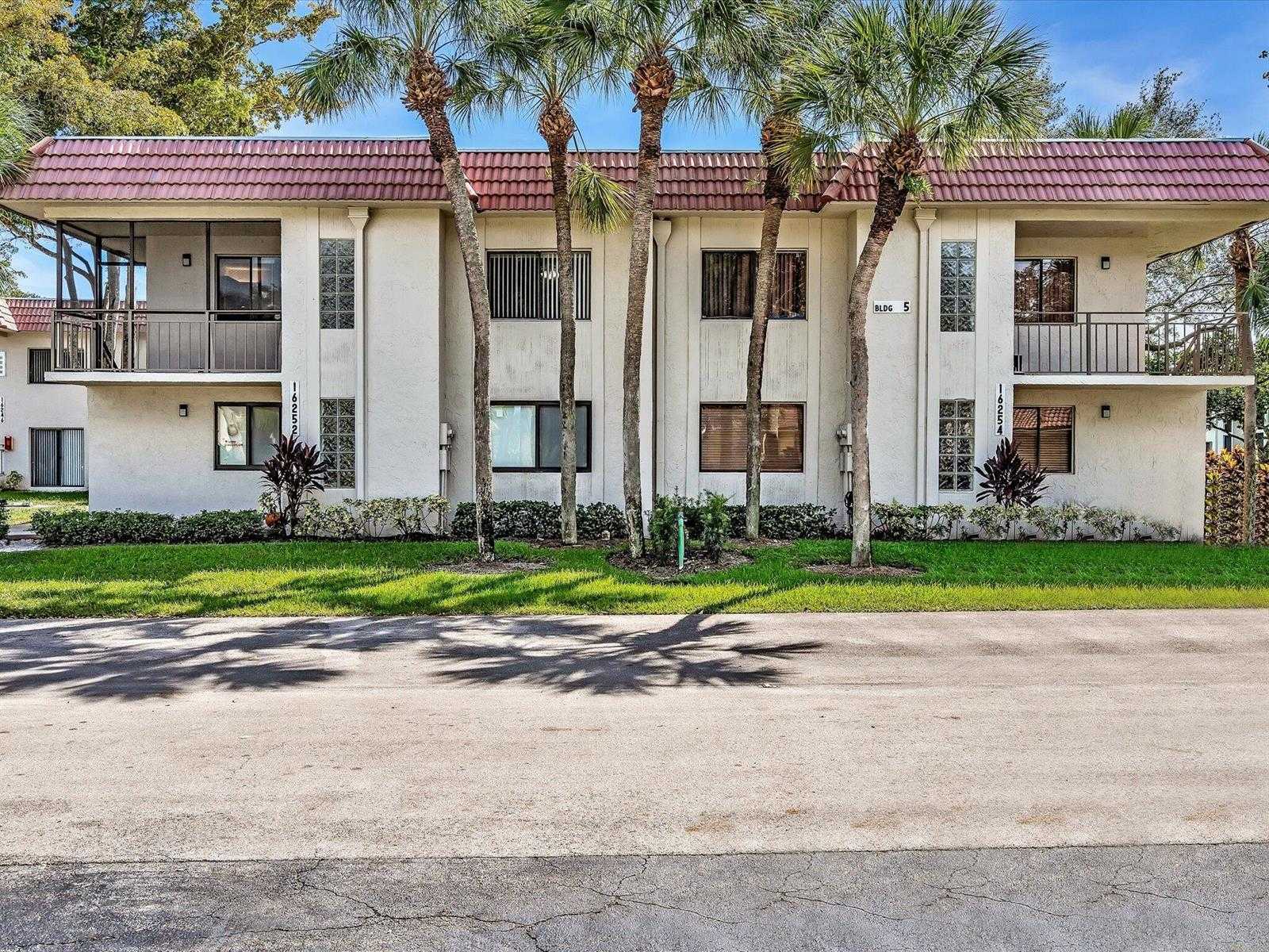 16252 Laurel Drive APT 201 Weston Florida United States, for Rent, residential, Radmila Mandel, Florida Sky Realty Group