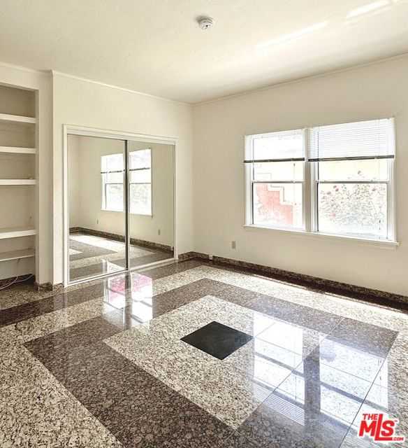 121 N Swall Drive APT 4 Beverly Hills California United States, for Rent, residential, LAURENT   BERTET, Bertet Investment Group LLC
