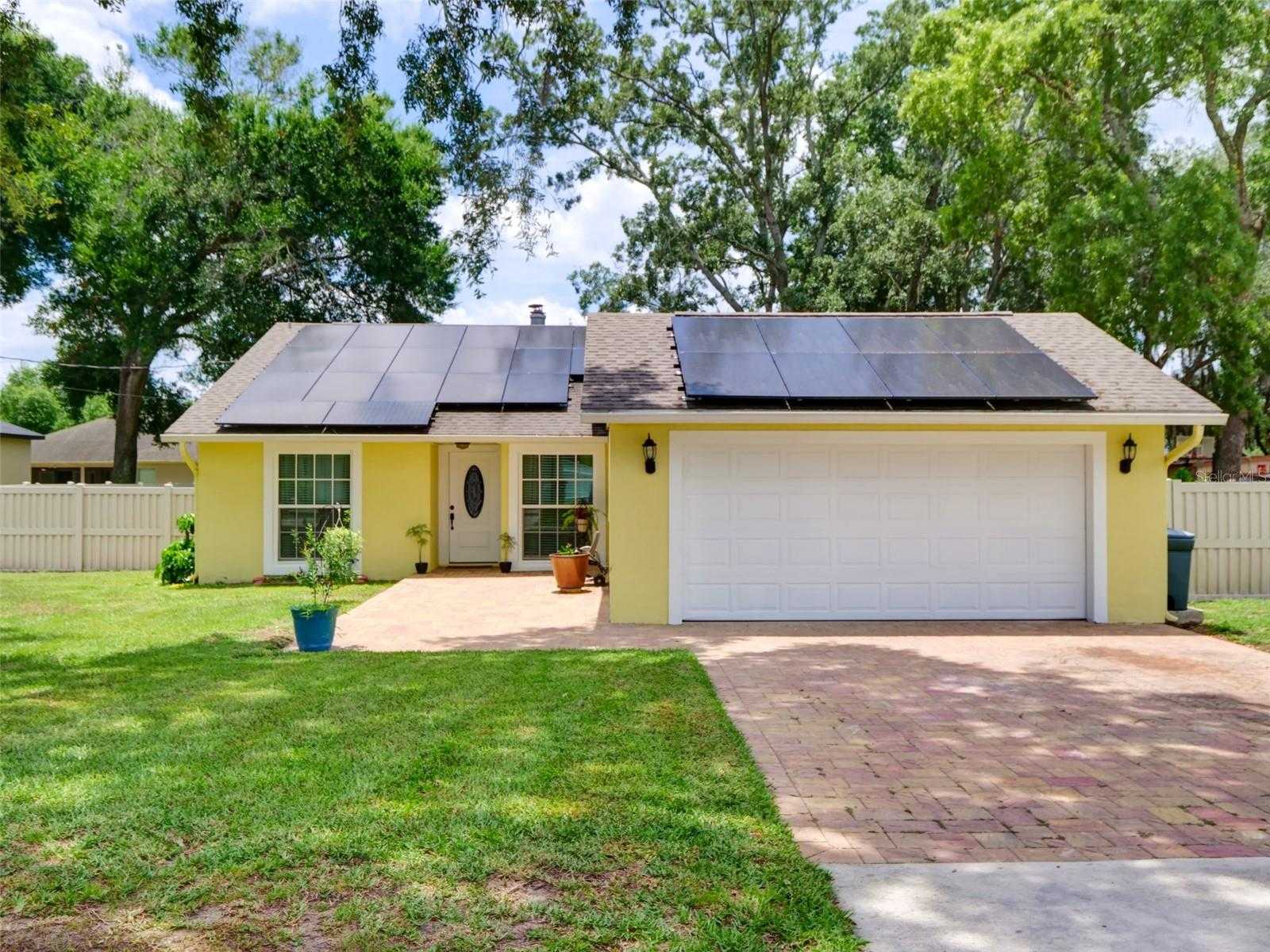 440 E CITRUS STREET Altamonte Springs Florida United States, for Sale, residential, Zaira Mejia, Spaces & Styles Group