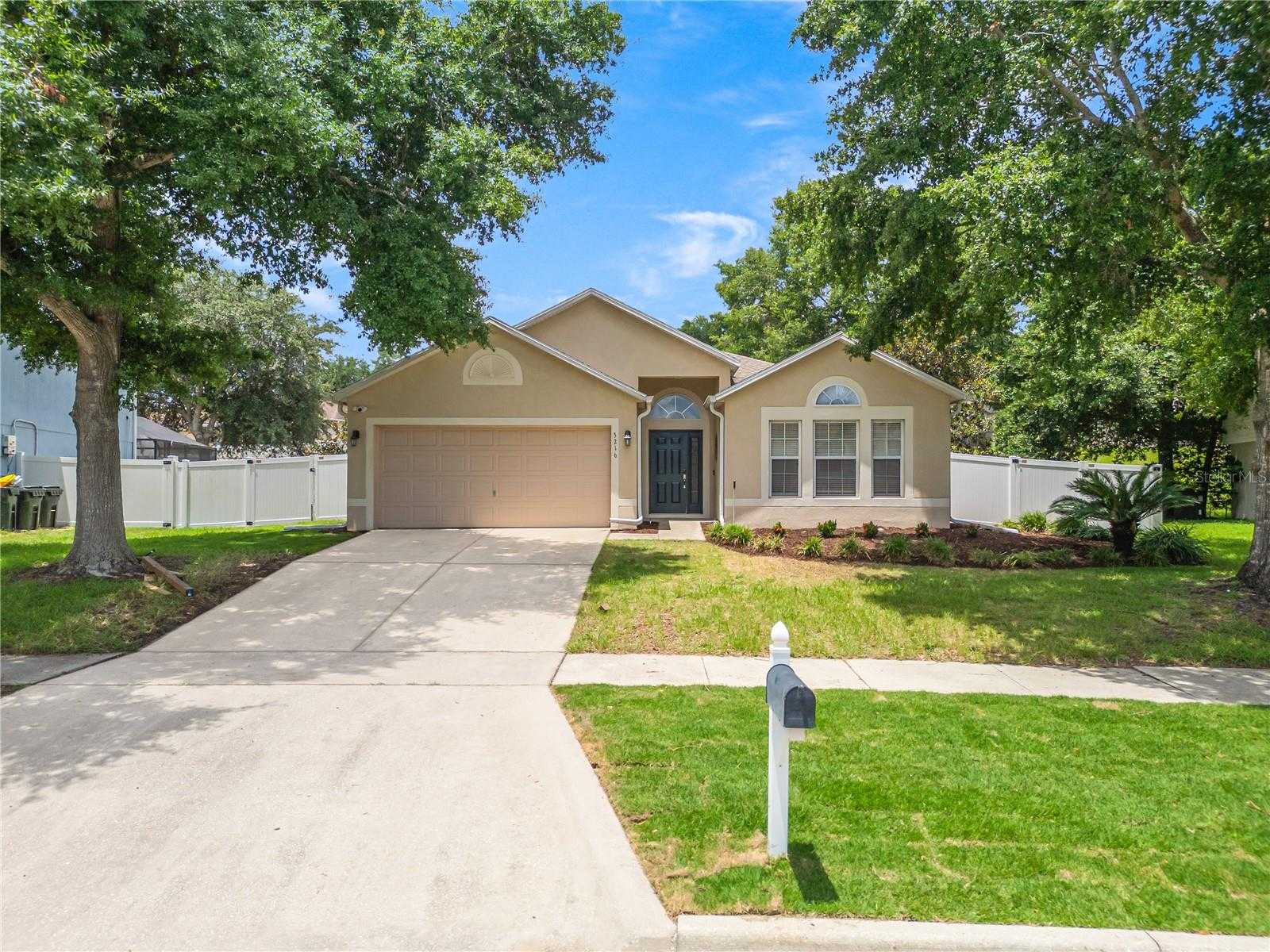3216 PARK BRANCH AVENUE Clermont Florida United States, for Sale, residential, Zaira Mejia, Spaces & Styles Group