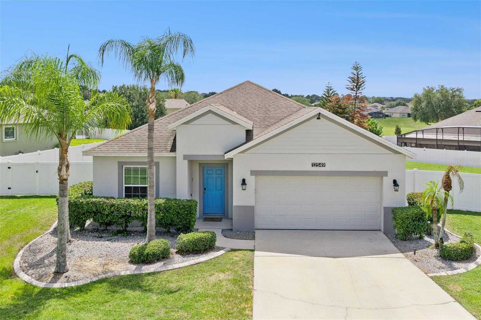12549 HAMMOCK POINTE CIRCLE Clermont Florida United States, for Sale, residential, Zaira Mejia, Spaces & Styles Group