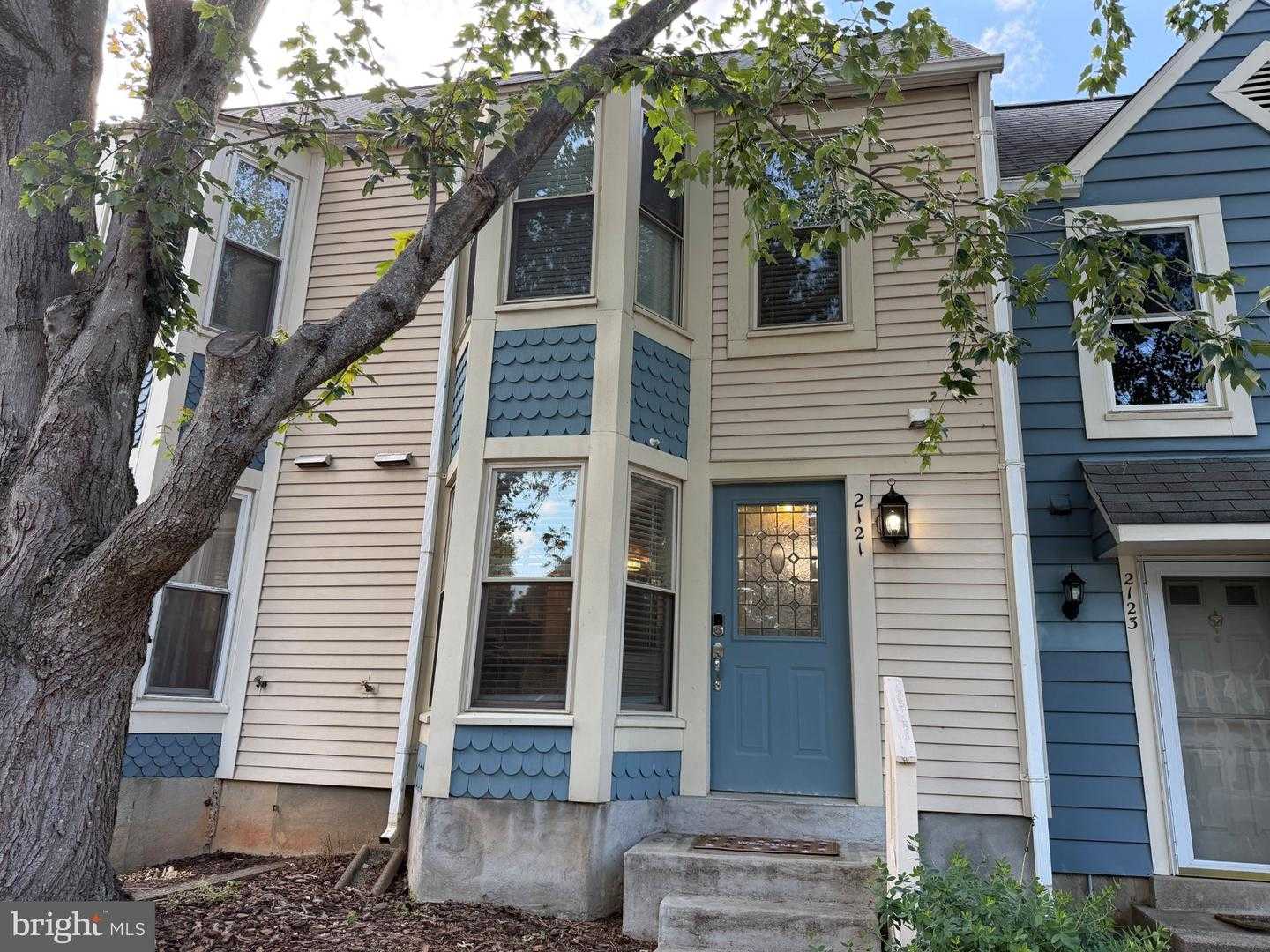 2121 WHISPER WAY Reston Virginia United States, for Sale, residential, Camille Payne, Samson Properties