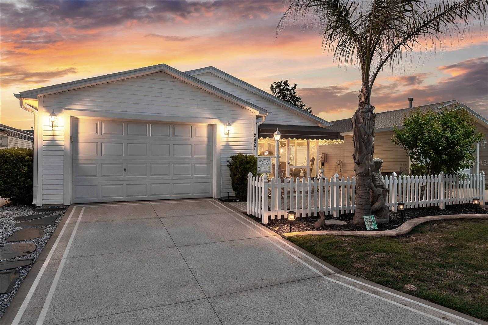 2427 SOUTHERN OAK STREET The Villages Florida United States, for Sale, residential,  , The Mount Dora Group 