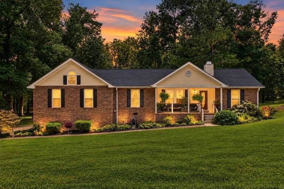 206 Allers Dr White House Tennessee United States, for Sale, residential, Adam Hanes, LPT Realty