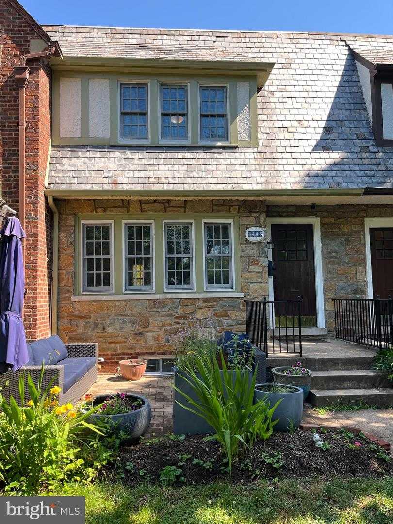 4443 GREENWICH PARKWAY Washington District Of Columbia United States, for Sale, residential, Edward Giles, Georgetown Realty Group