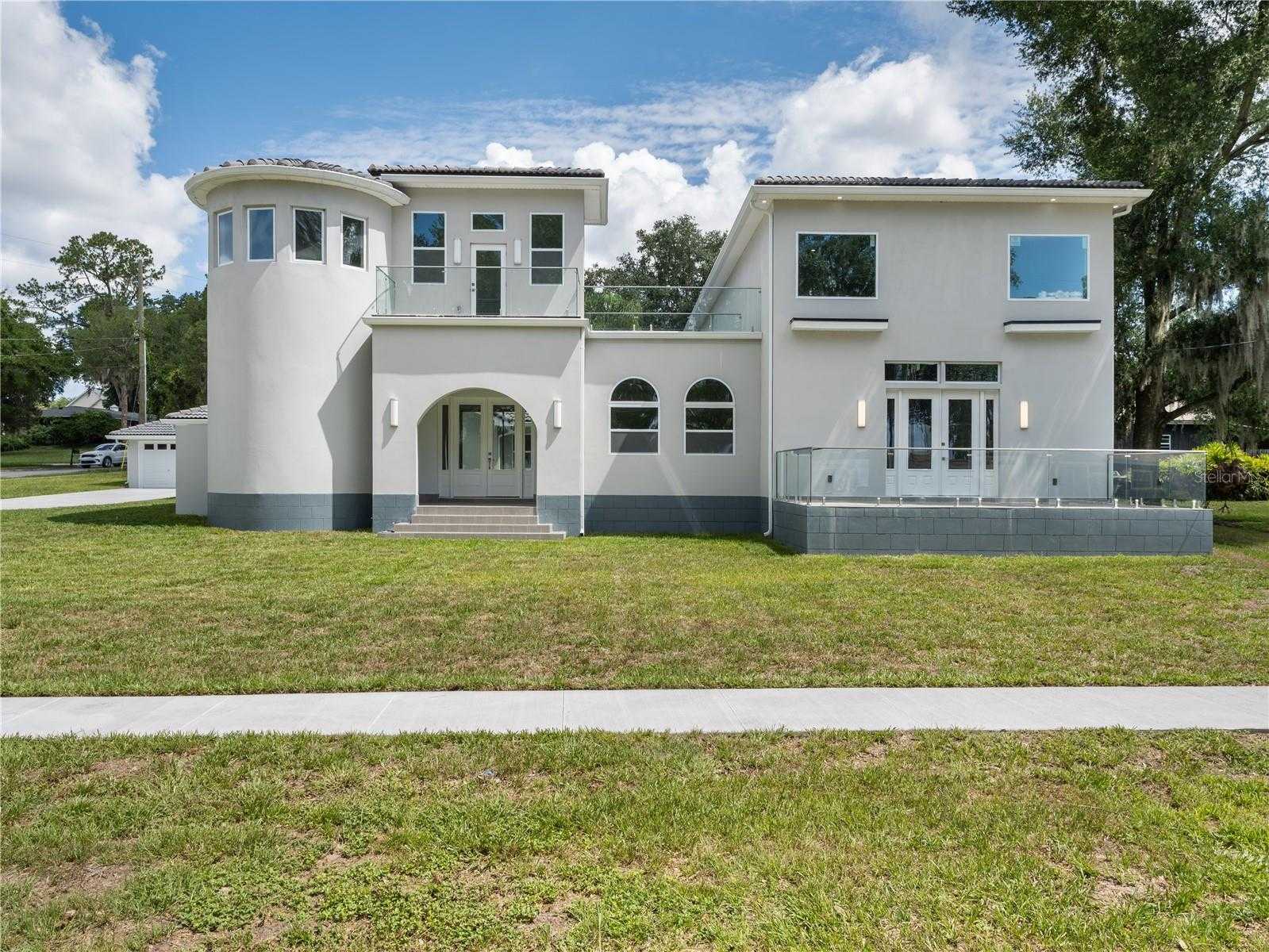 1190 W LAKESHORE DRIVE Clermont Florida United States, for Sale, residential, Zaira Mejia, Spaces & Styles Group