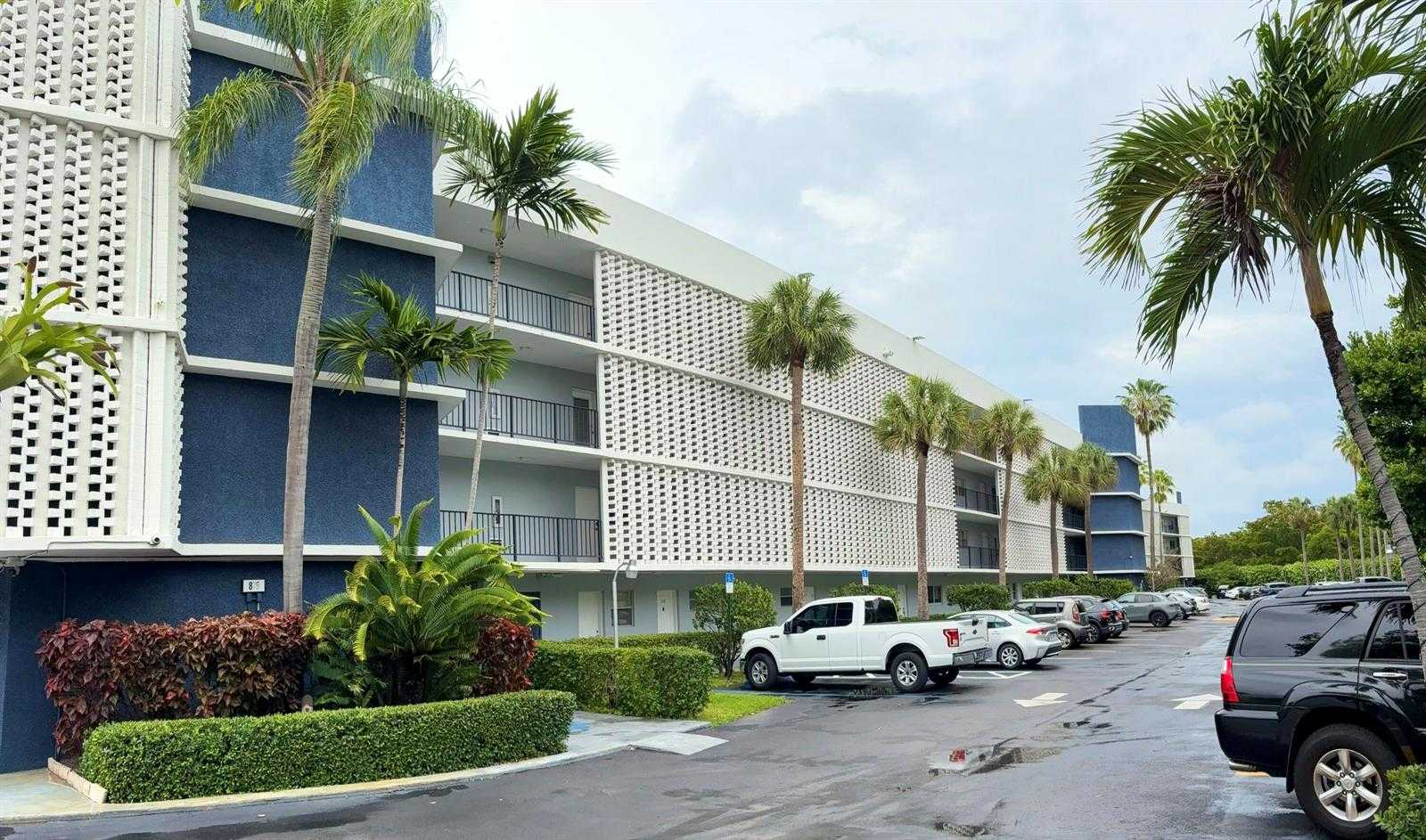879 NE 195th Street APT 227 Miami Florida United States, for Rent, residential, Sandra Benkahla, The 305 Agency