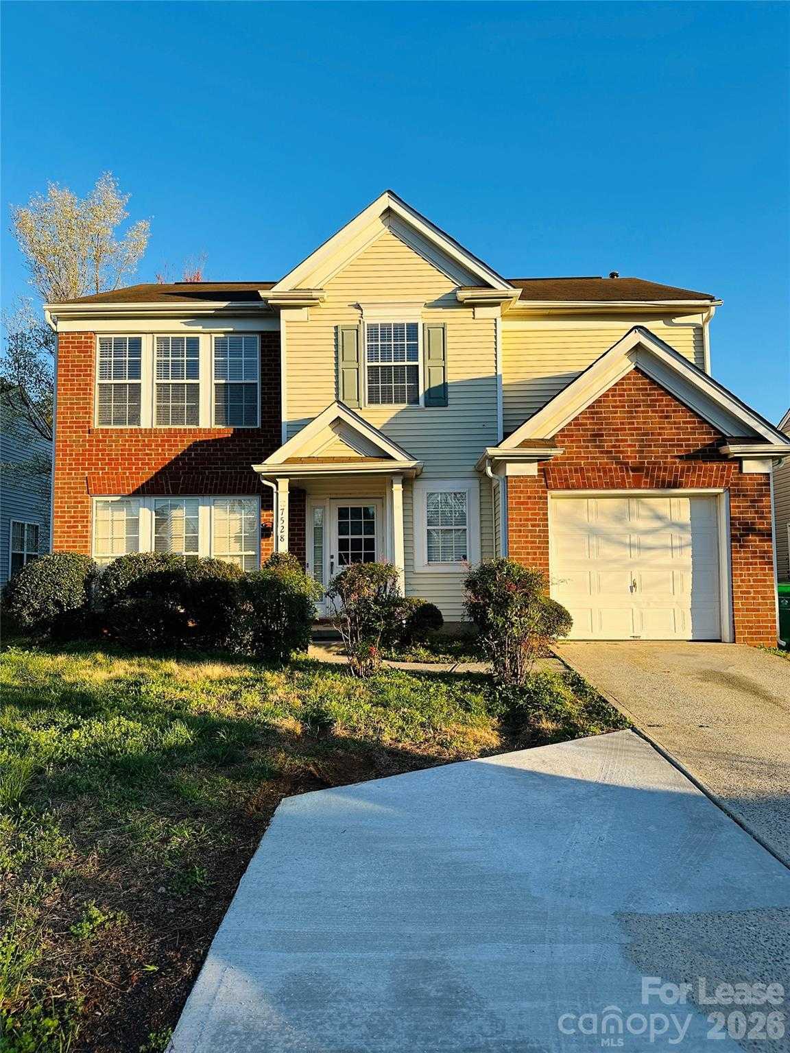 7528 Double Springs Court Charlotte North Carolina United States, for Rent, residential, Kristen Haynes, New Home Buyers Brokers / Realty Pros