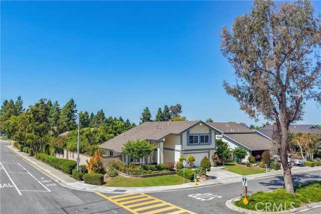 14 Yorktown Irvine California United States, for Sale, residential, Jenna Warren, InCom Real Estate - Demo Office