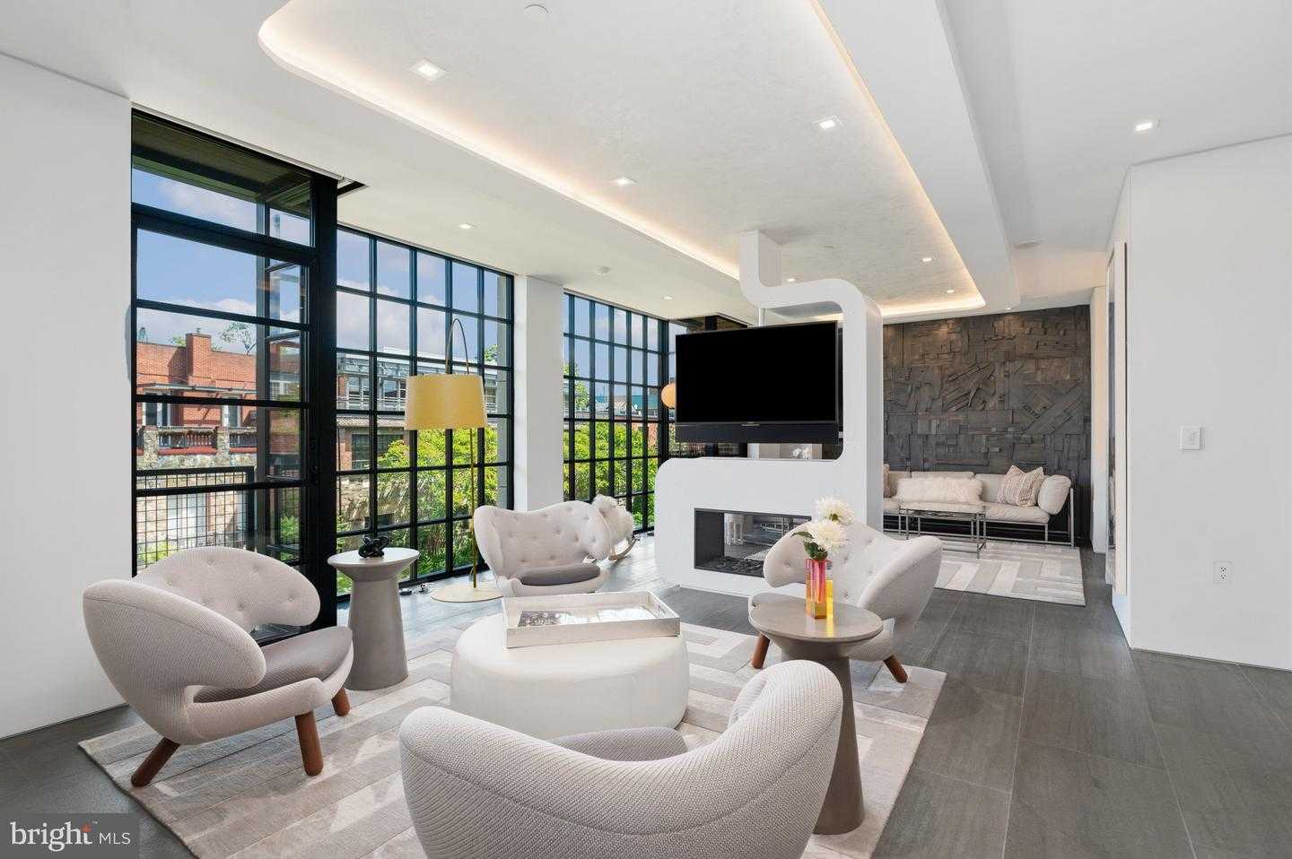 3303 WATER STREET APT 6C Washington District Of Columbia United States, for Sale, residential, Edward Giles, Georgetown Realty Group