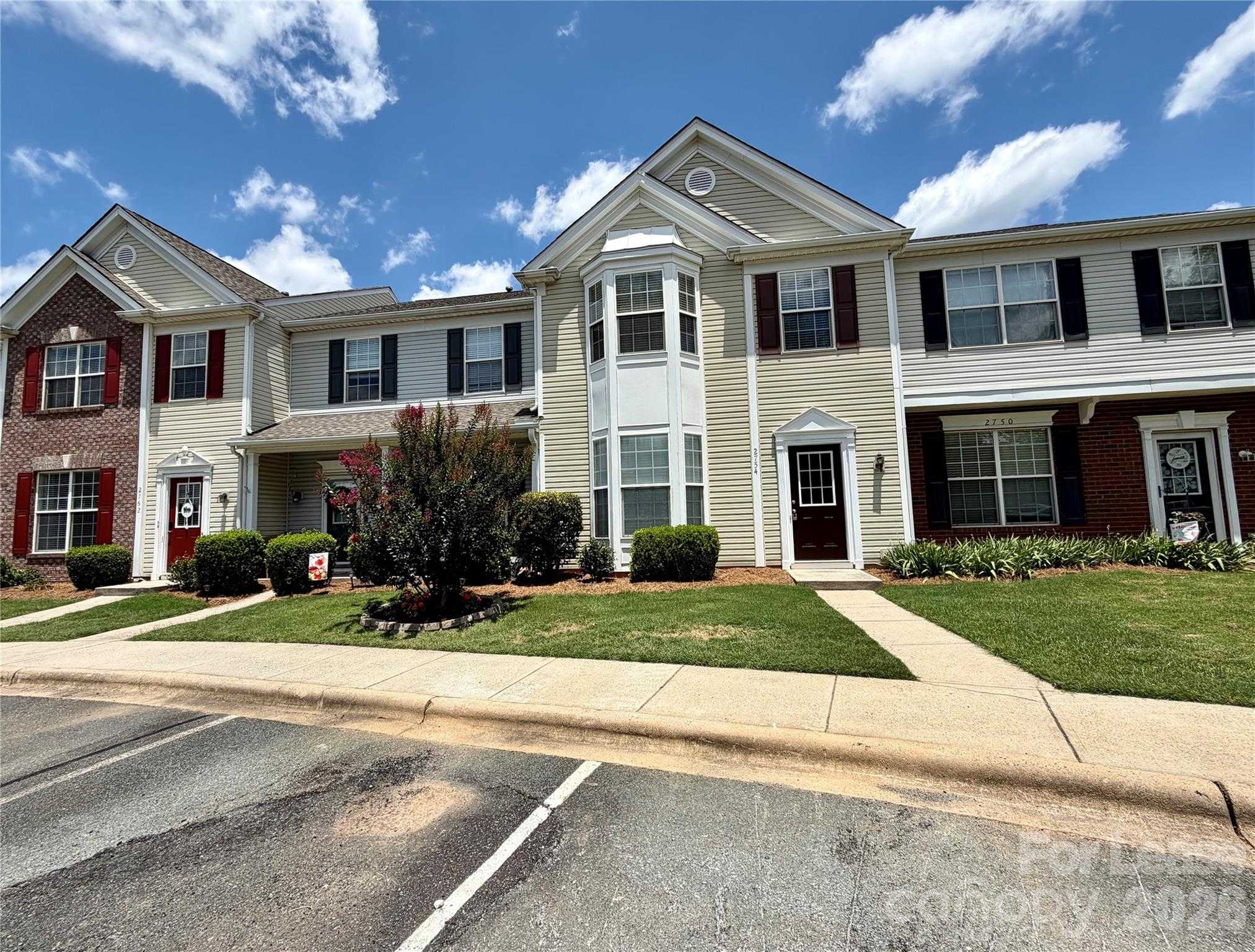 2754 Thornbush Court Charlotte North Carolina United States, for Rent, residential, Kristen Haynes, New Home Buyers Brokers / Realty Pros