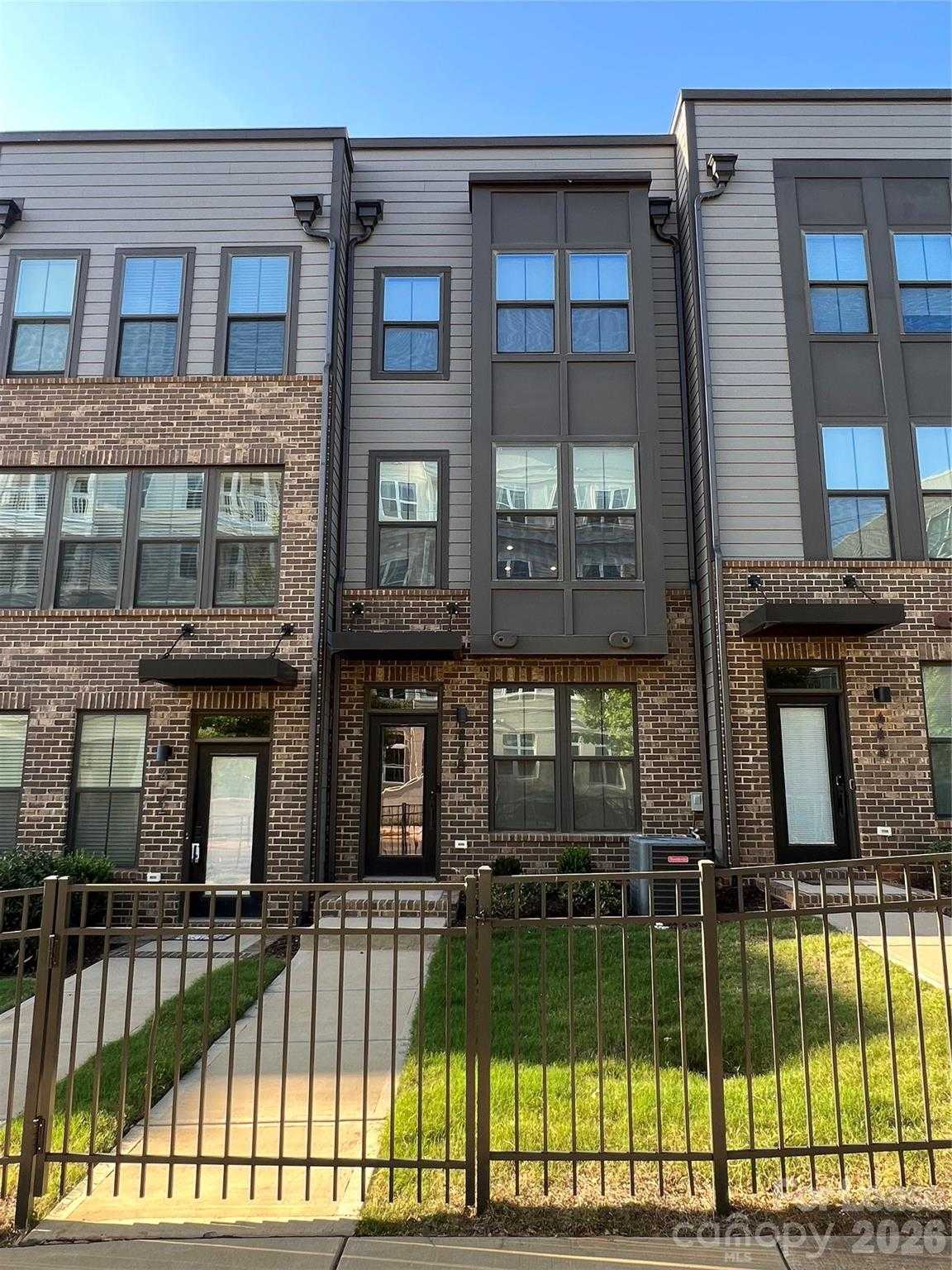 448 Tremont Avenue Charlotte North Carolina United States, for Rent, residential, Kristen Haynes, New Home Buyers Brokers / Realty Pros