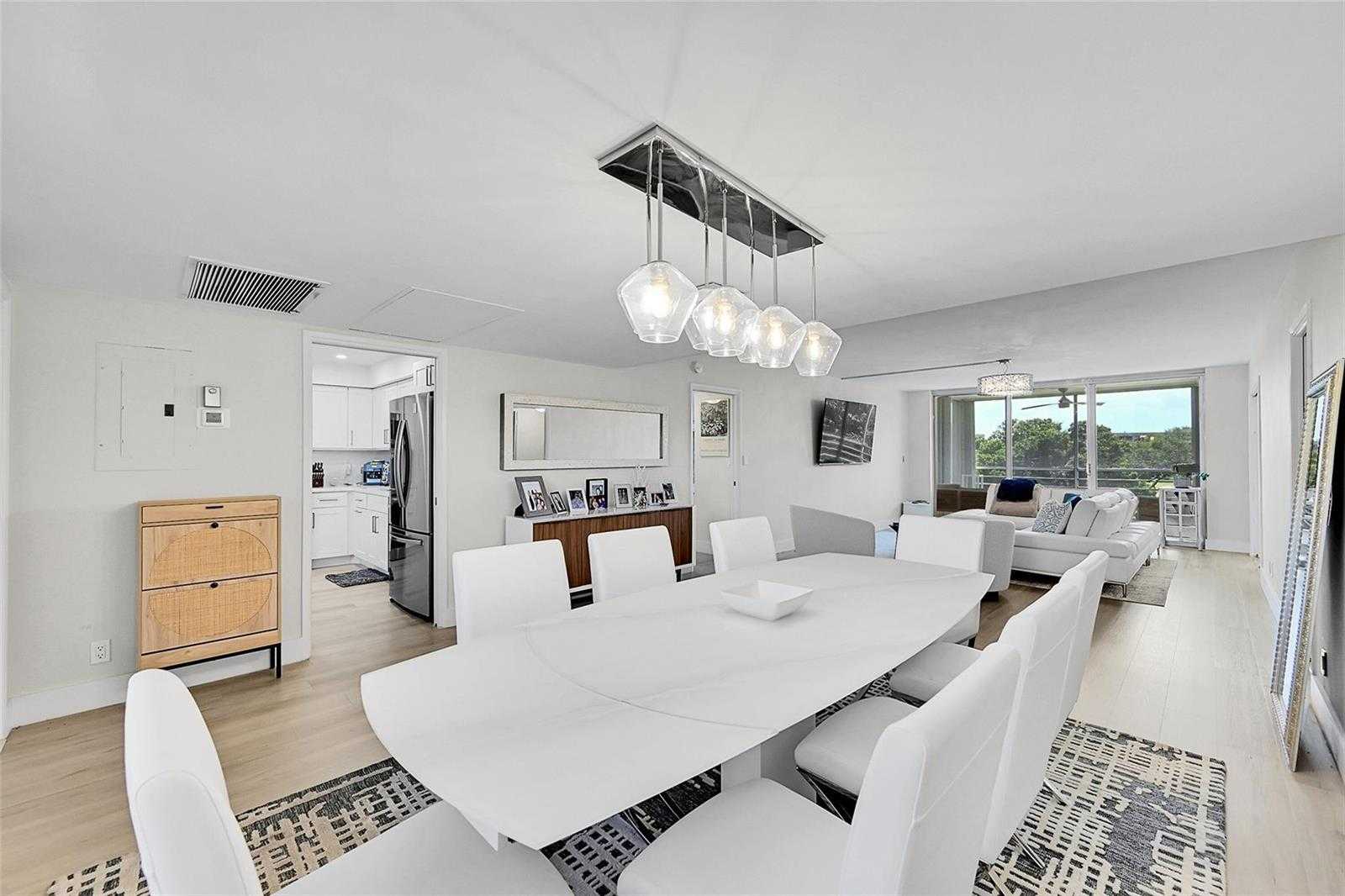 555 Oaks Lane APT 311 Pompano Beach Florida United States, for Sale, residential,  , D'Lux Real Estate Services, LLC