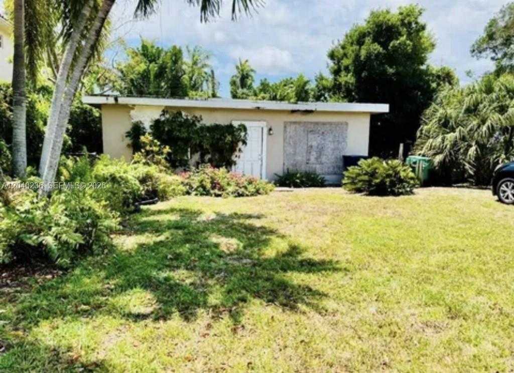 2616 NE 214th St Miami Florida United States, for Sale, residential, Nicholas Clark, Incom New Example Office