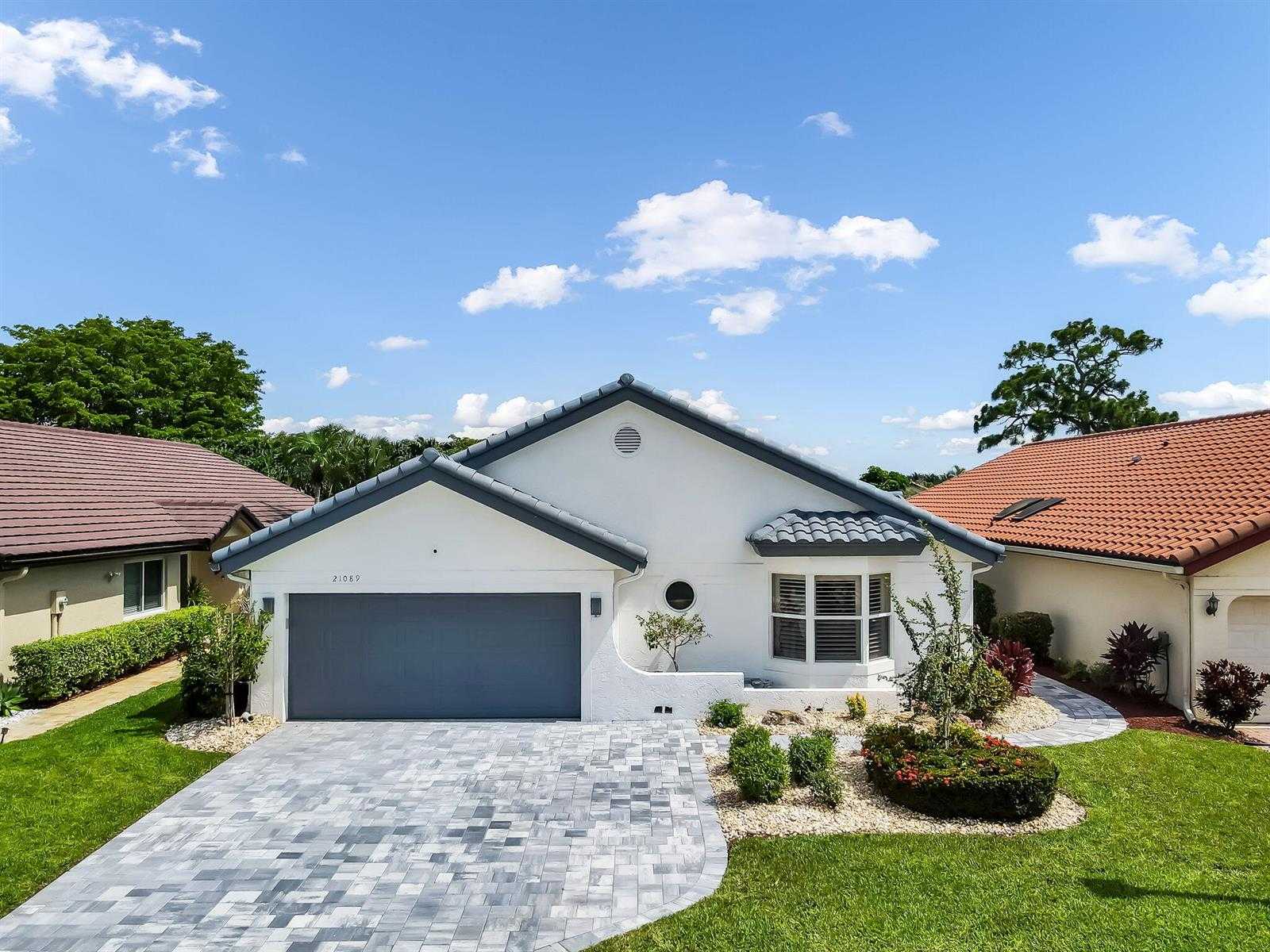 21089 Cottonwood Drive Boca Raton Florida United States, for Sale, residential, Pierre J Denis, Realty 100