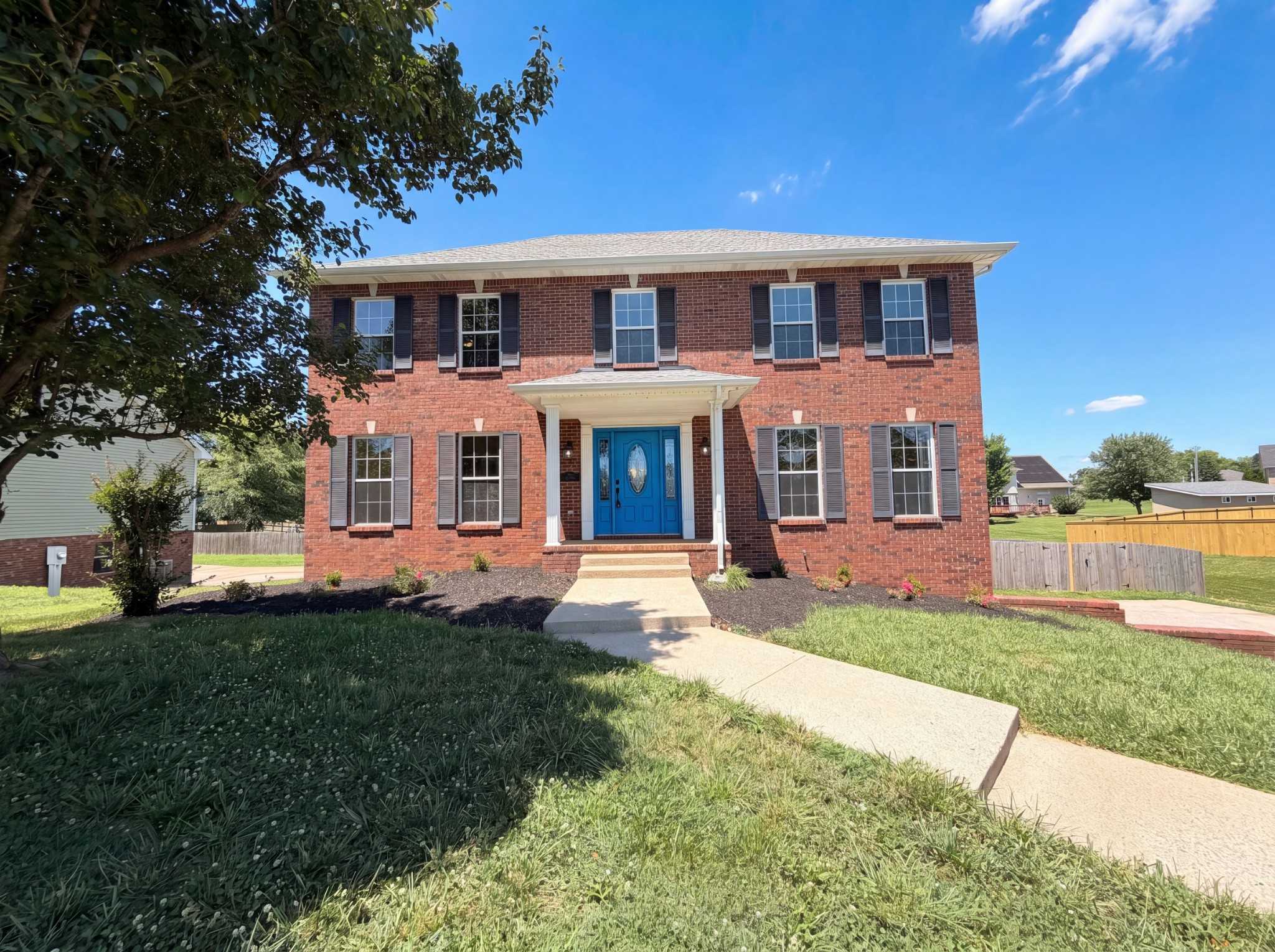 1117 Thornberry Dr Clarksville Tennessee United States, for Sale, residential, Adam Hanes, LPT Realty