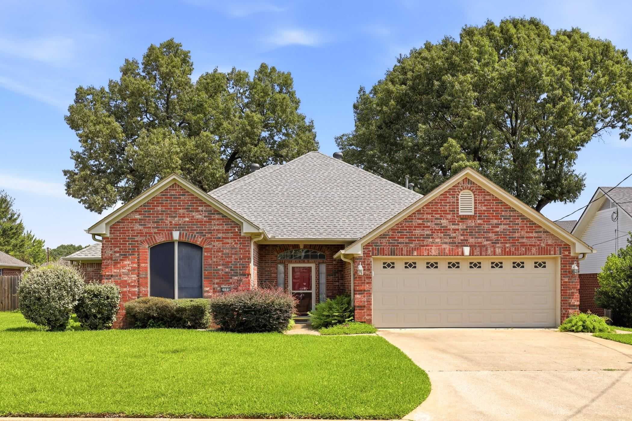 3105 Rouncival Dr. Longview Texas United States, for Sale, residential,  , Drake Chapman Real Estate, Brokerage