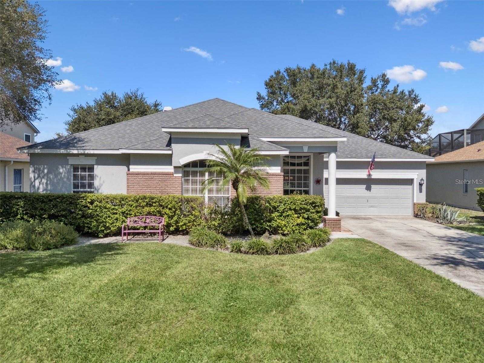 529 JOHNS LANDING WAY Oakland Florida United States, for Sale, residential, Zaira Mejia, Spaces & Styles Group
