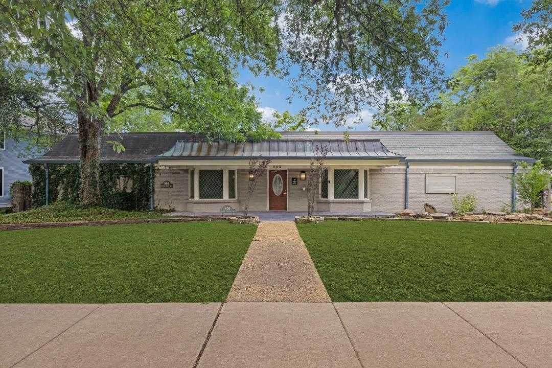 800 N Bishop Avenue APT 2 Dallas Texas United States, for Sale, commercial, Joyce Kelly, Hummingbird Realty