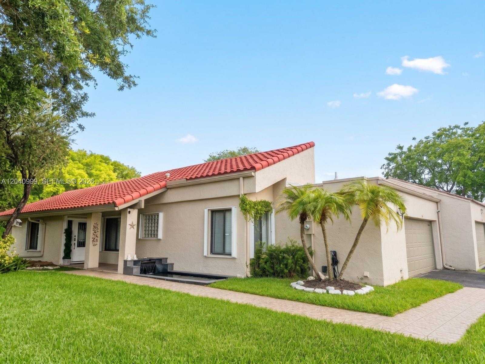 324 Patio Village Ter Weston Florida United States, for Sale, residential, Radmila Mandel, Florida Sky Realty Group