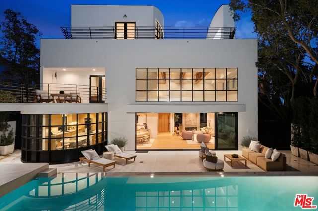 255 S Bentley Avenue Los Angeles California United States, for Sale, residential, Daniil Gorkov, Beverly & Co.