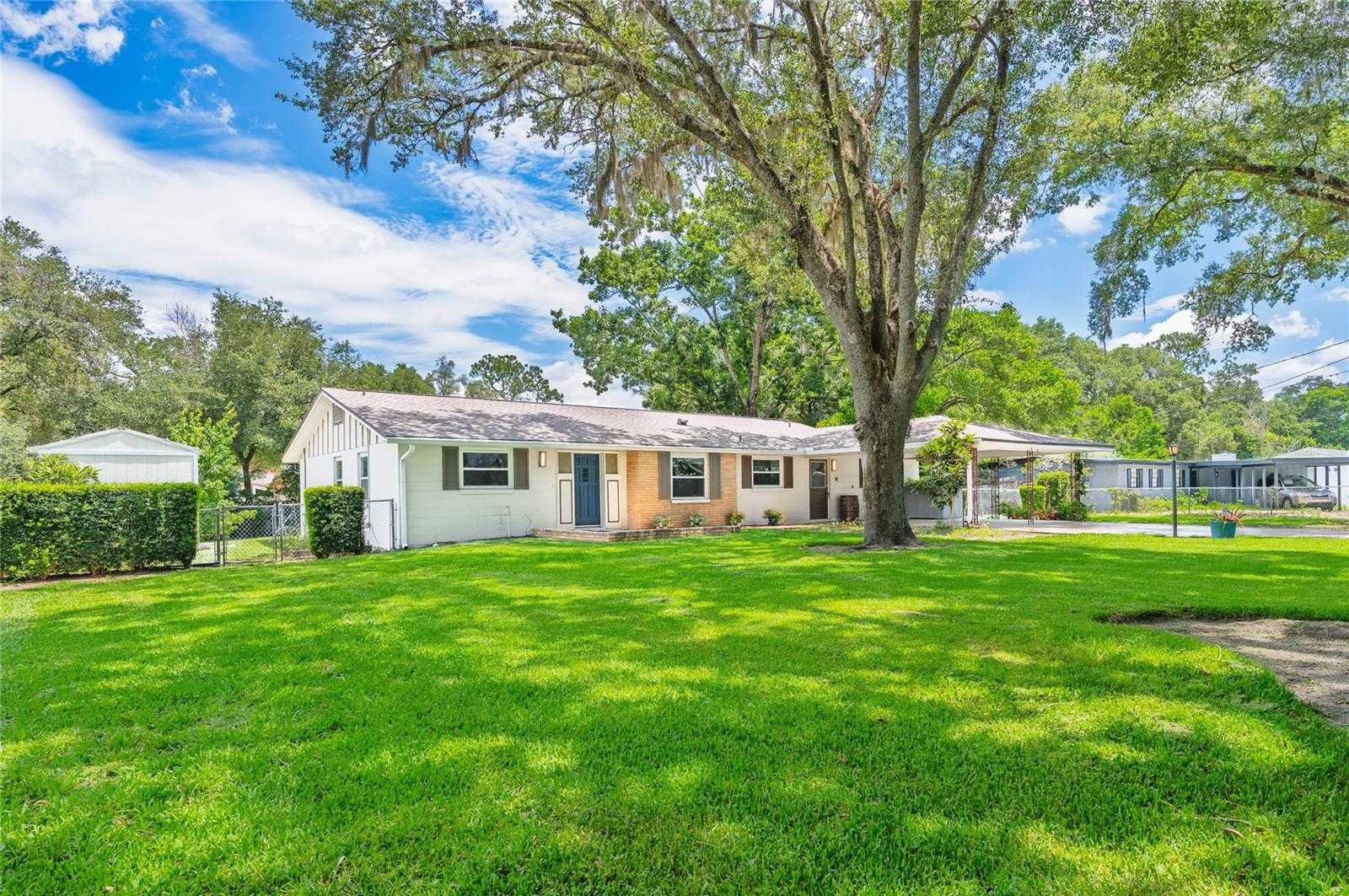 405 OAKHURST STREET Altamonte Springs Florida United States, for Sale, residential, Zaira Mejia, Spaces & Styles Group