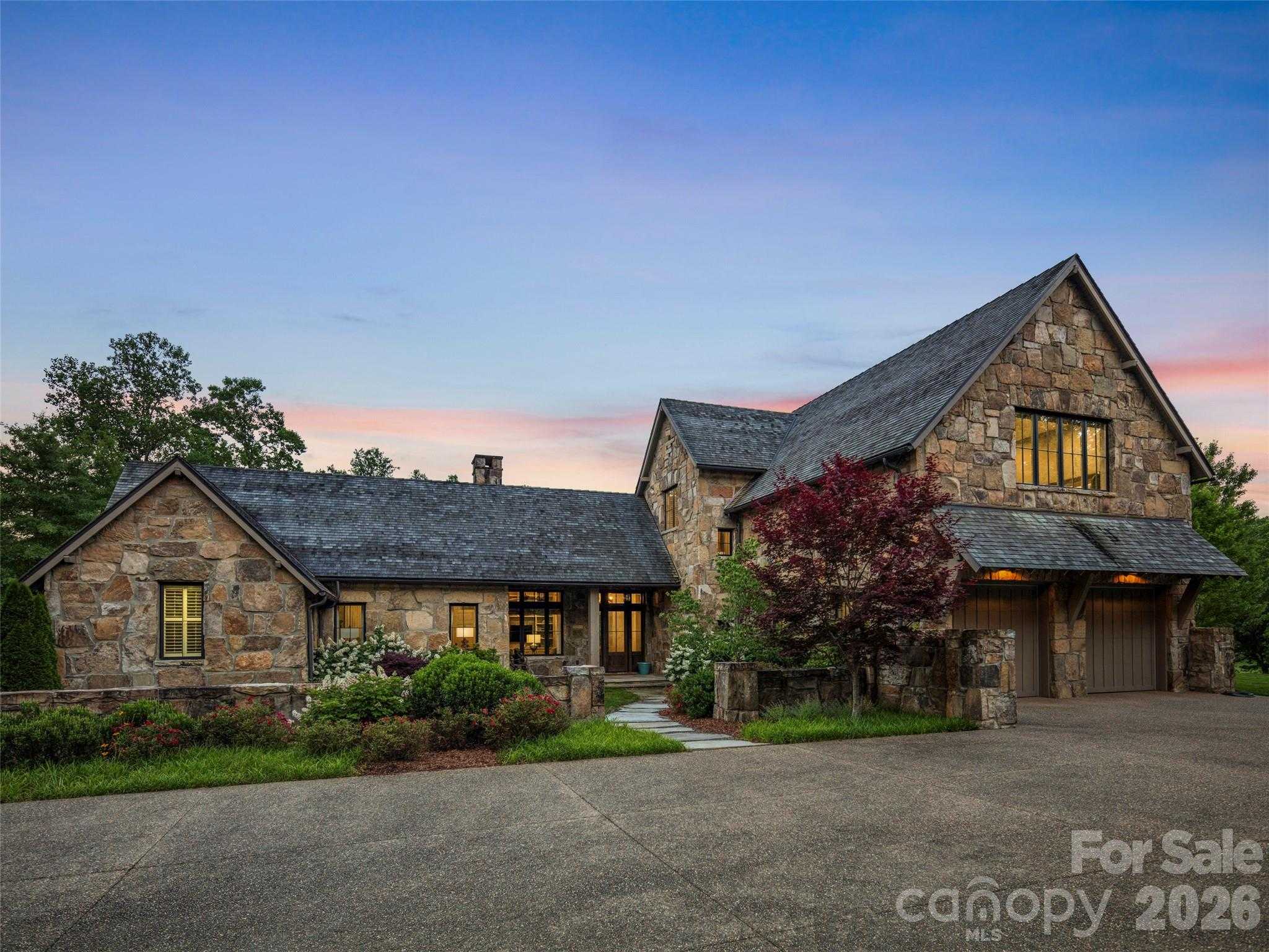 332 Walnut Valley Parkway Arden North Carolina United States, for Sale, residential, Toby Davis, RE/MAX RESULTS REALTY