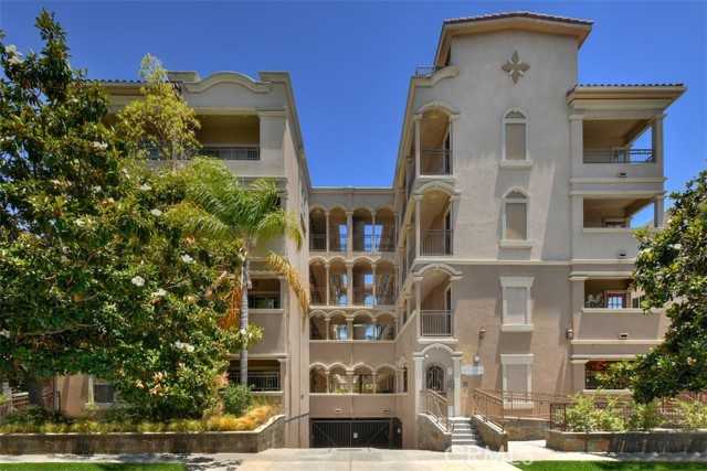 432 S Willaman Drive APT 401 Los Angeles California United States, for Sale, residential, Joana Laundern, InCom Brokerage Sample