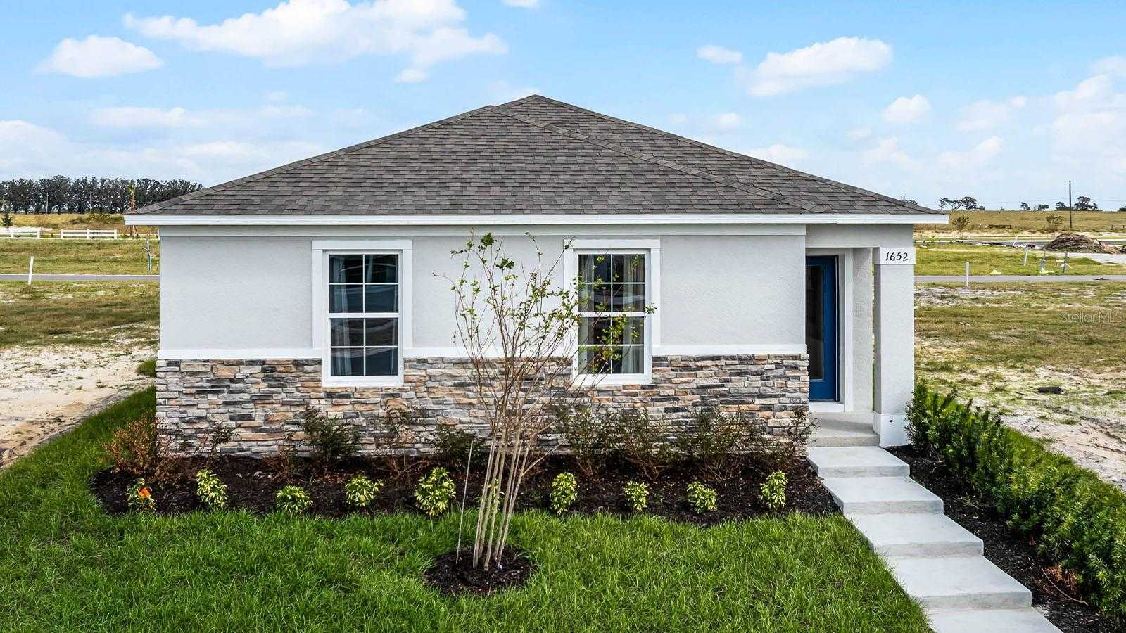 1738 HUMMINGBIRD ROAD Winter Haven Florida United States, for Sale, residential,  , Crosby and Associates Inc